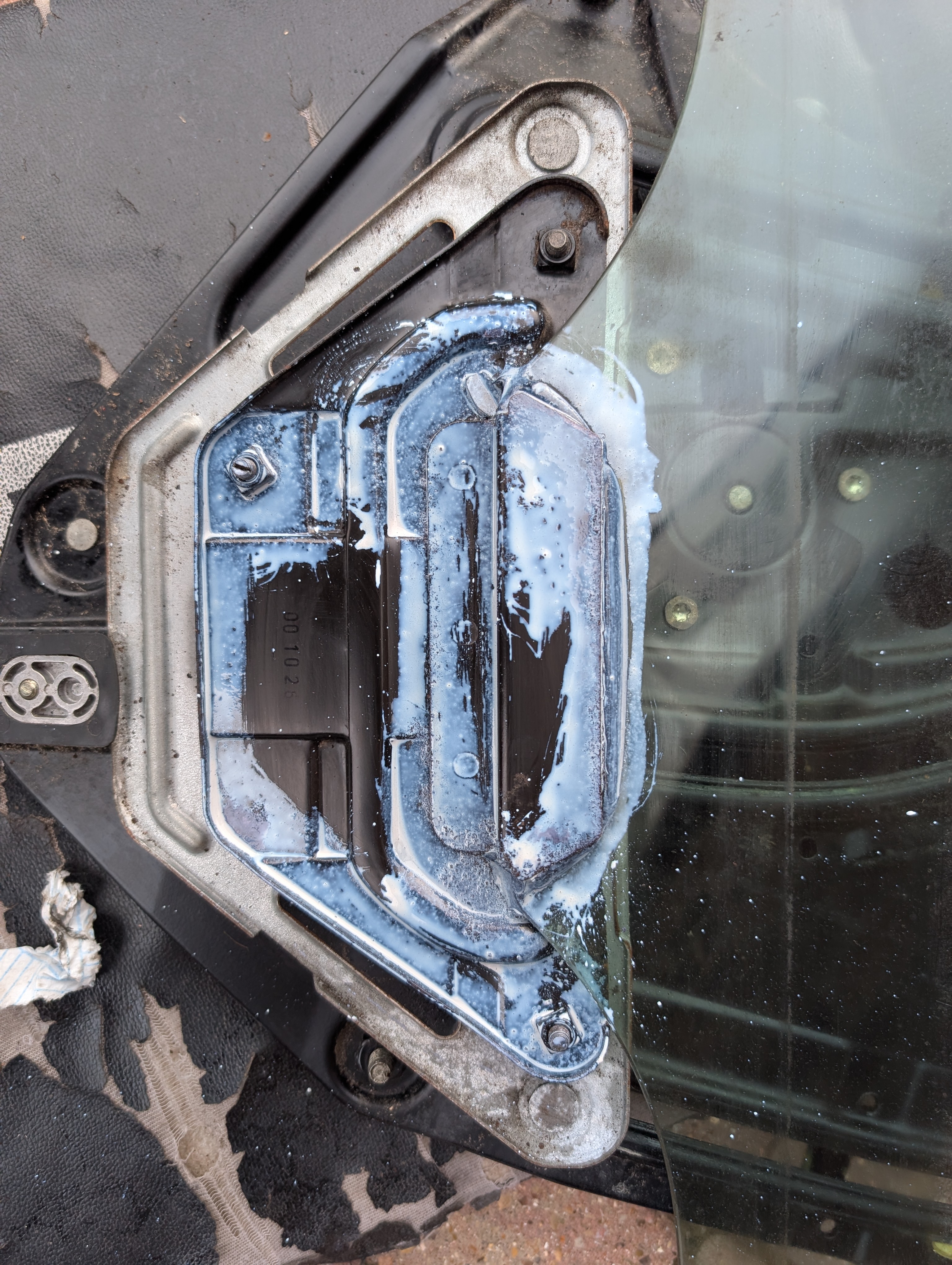 C70 Rear Window Regulator Replacement