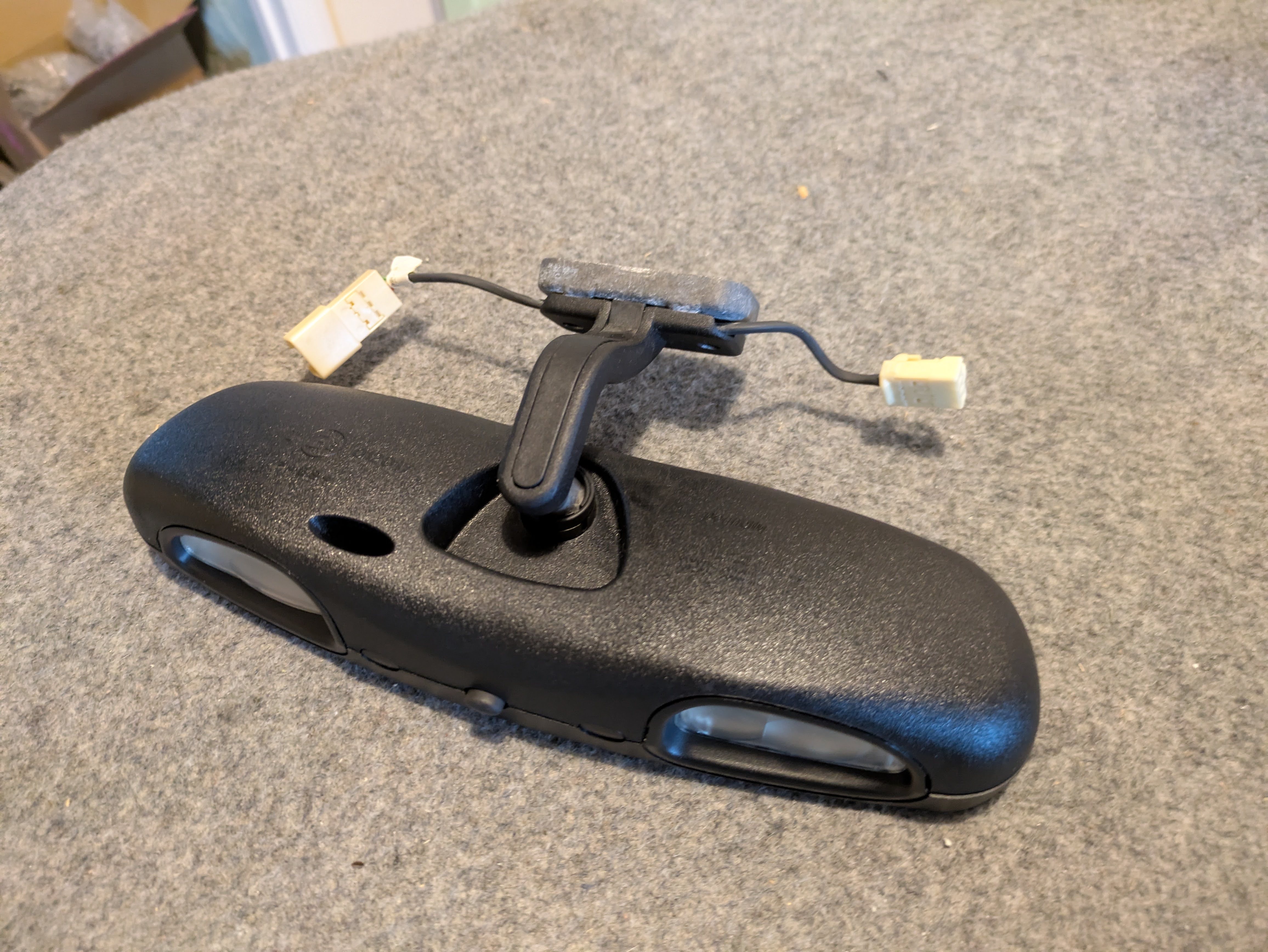 C70 Auto Dimming Rear View Mirror