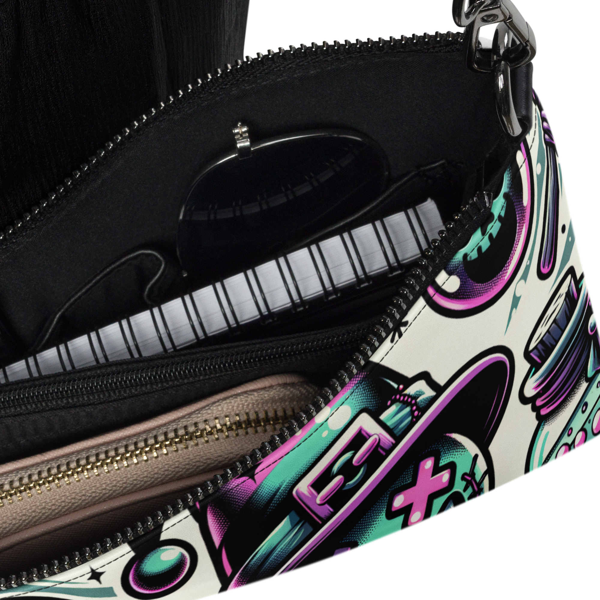 Voodoo Skull Art Clutch Bag