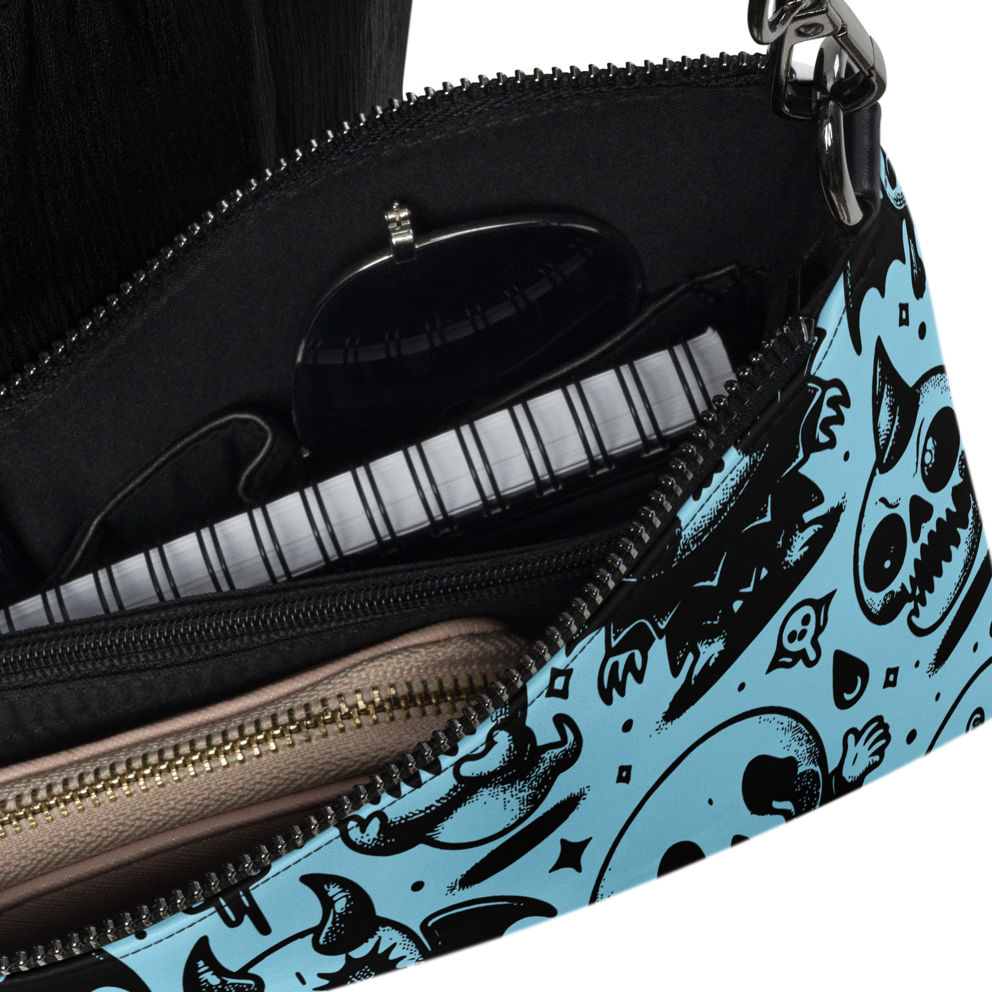 Blue Cartoon Skull Print Wristlet Bag