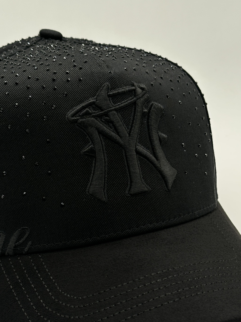 31hats 2do aniversario//forever black