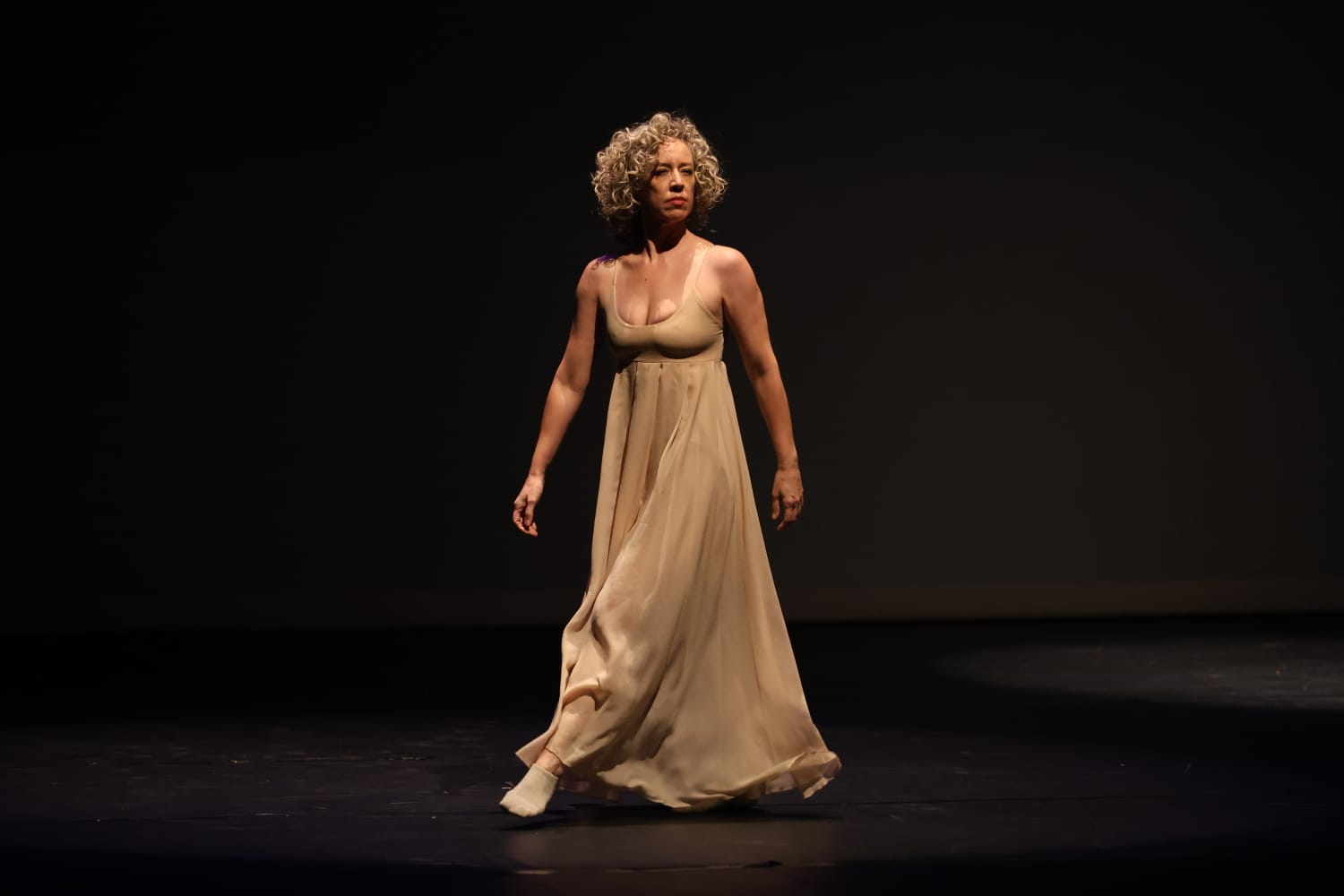 Curso de modern Jazz dance Intermediário/avançado