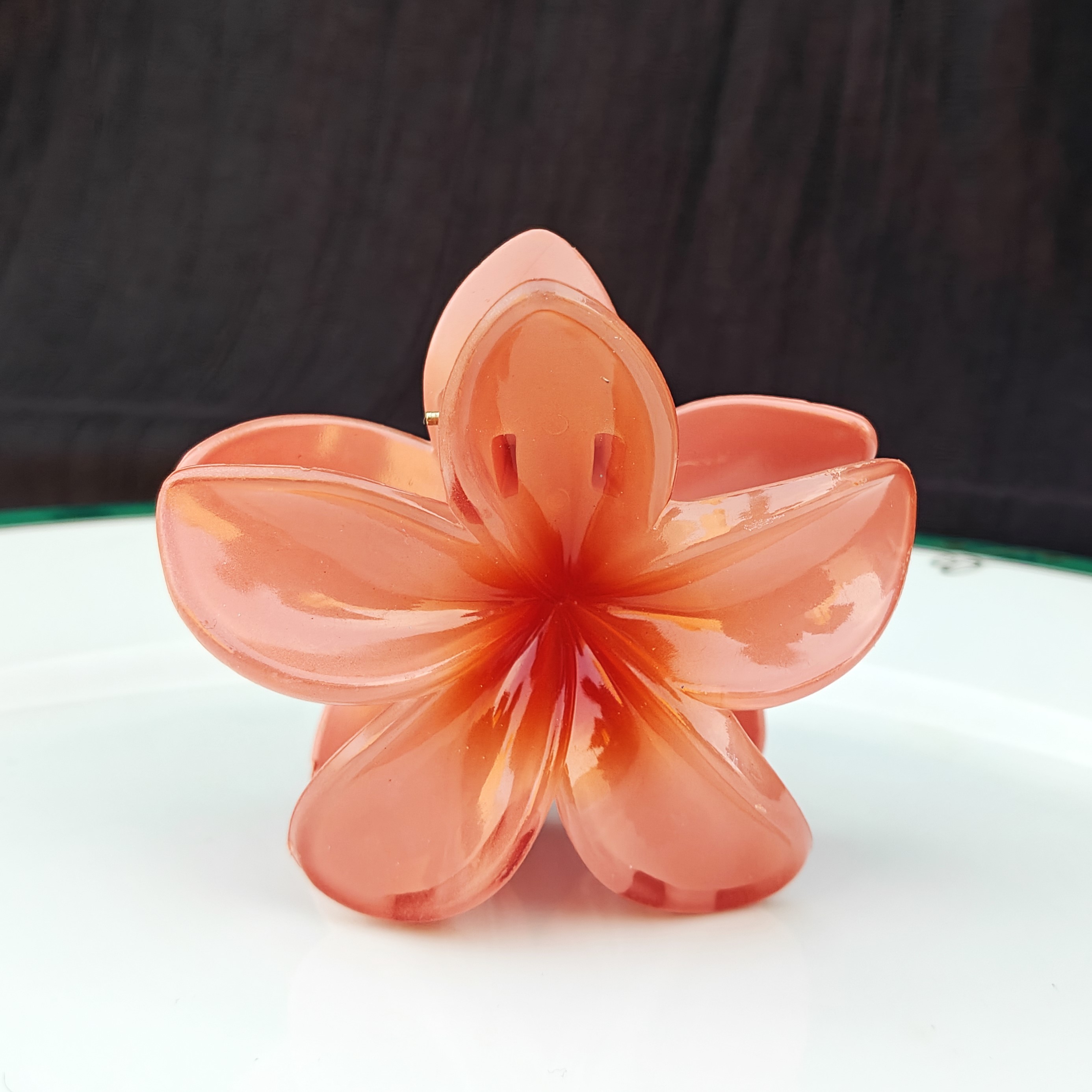 Daisy Clear Claw Clip - Orange
