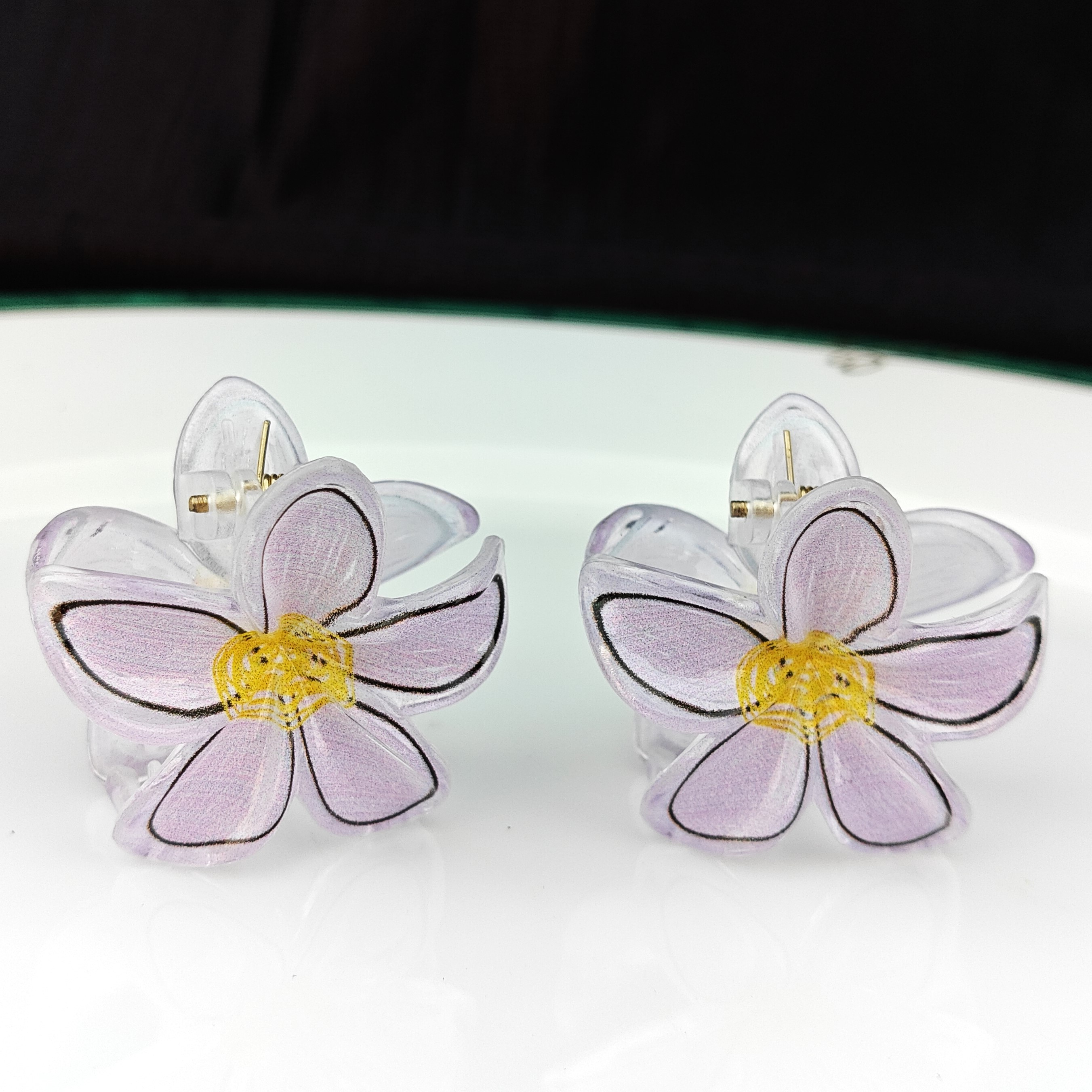 Mini Flower Claw Clip - Lavender