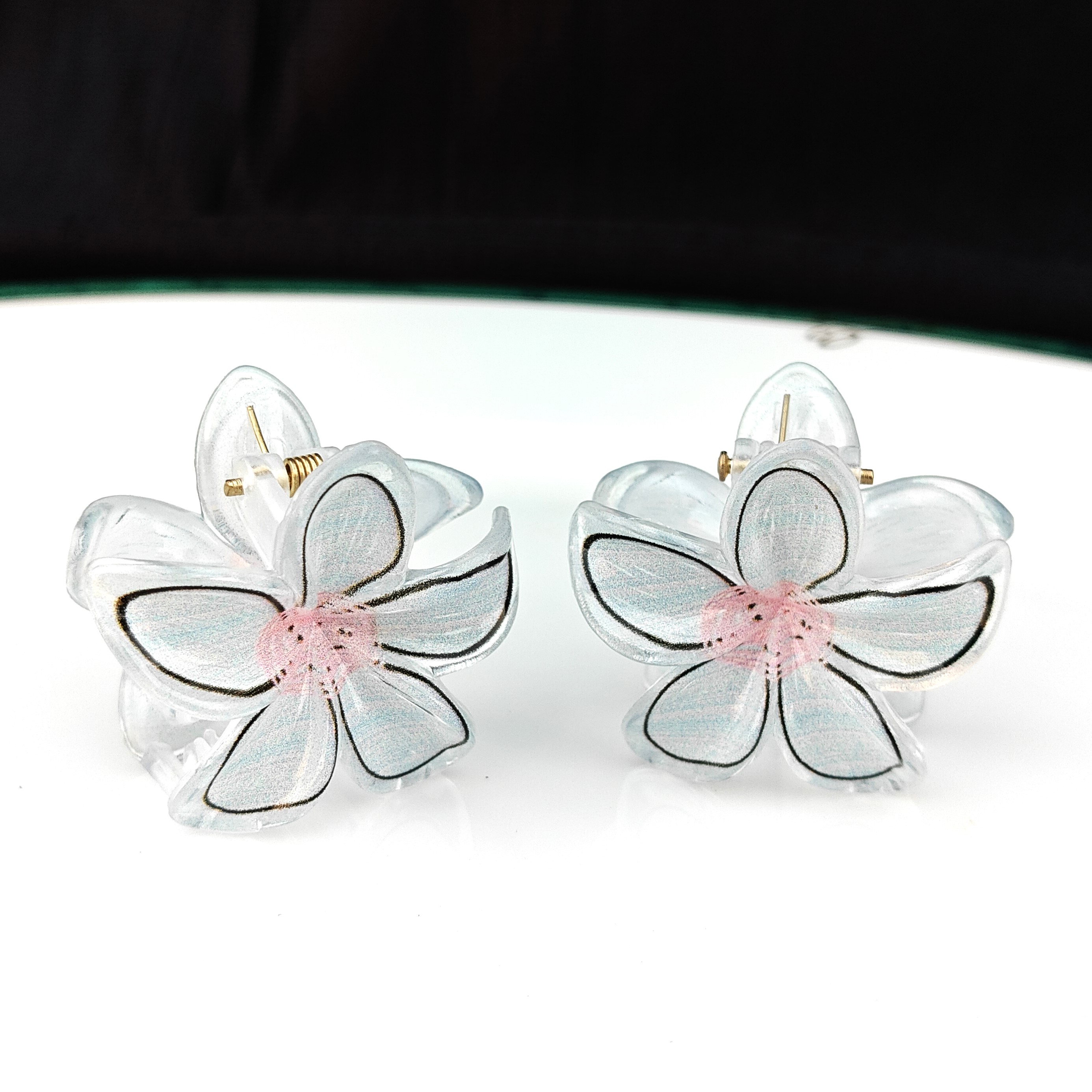 Mini Flower Claw Clip - Blue