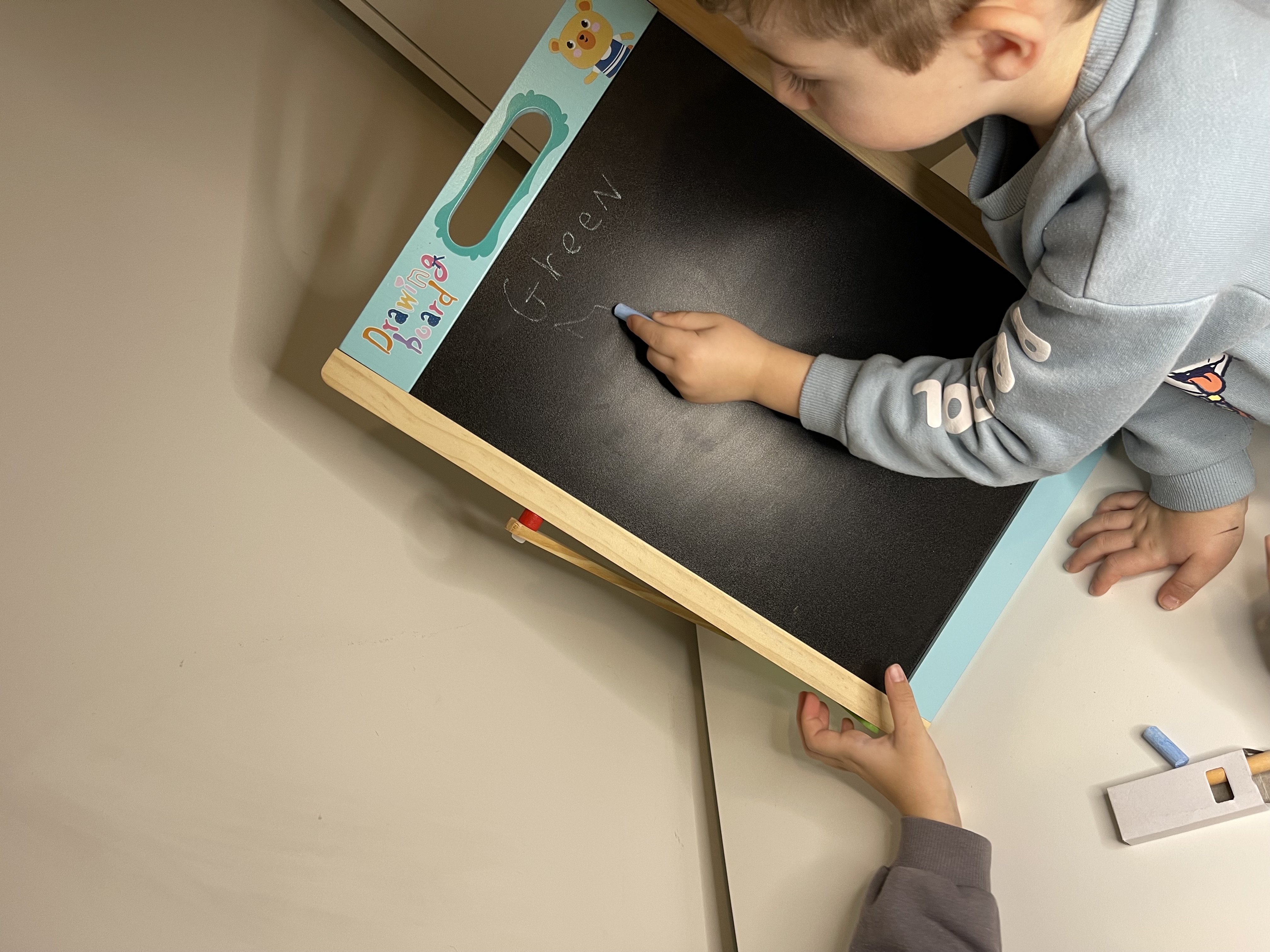 Children’s Double-Sided Drawing Board