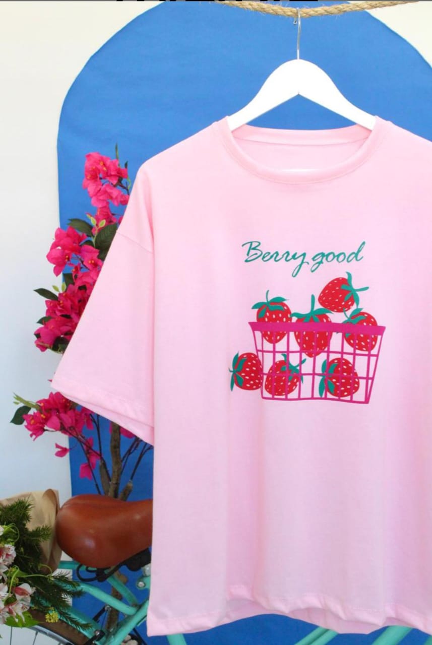 Remera Strawberries