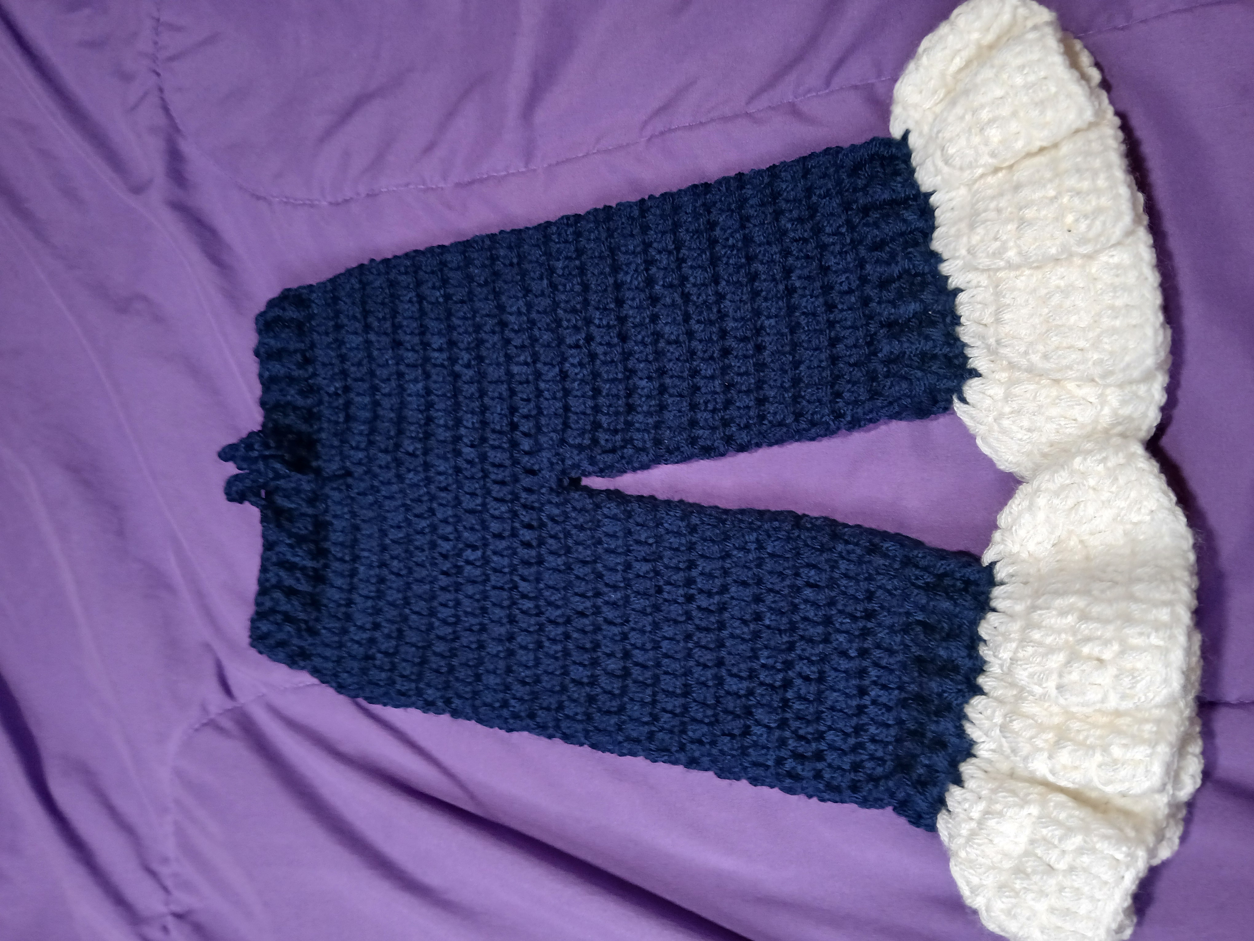 Baby Ruffle Pants & Turban Set – Handmade Crochet (6–12 Months)