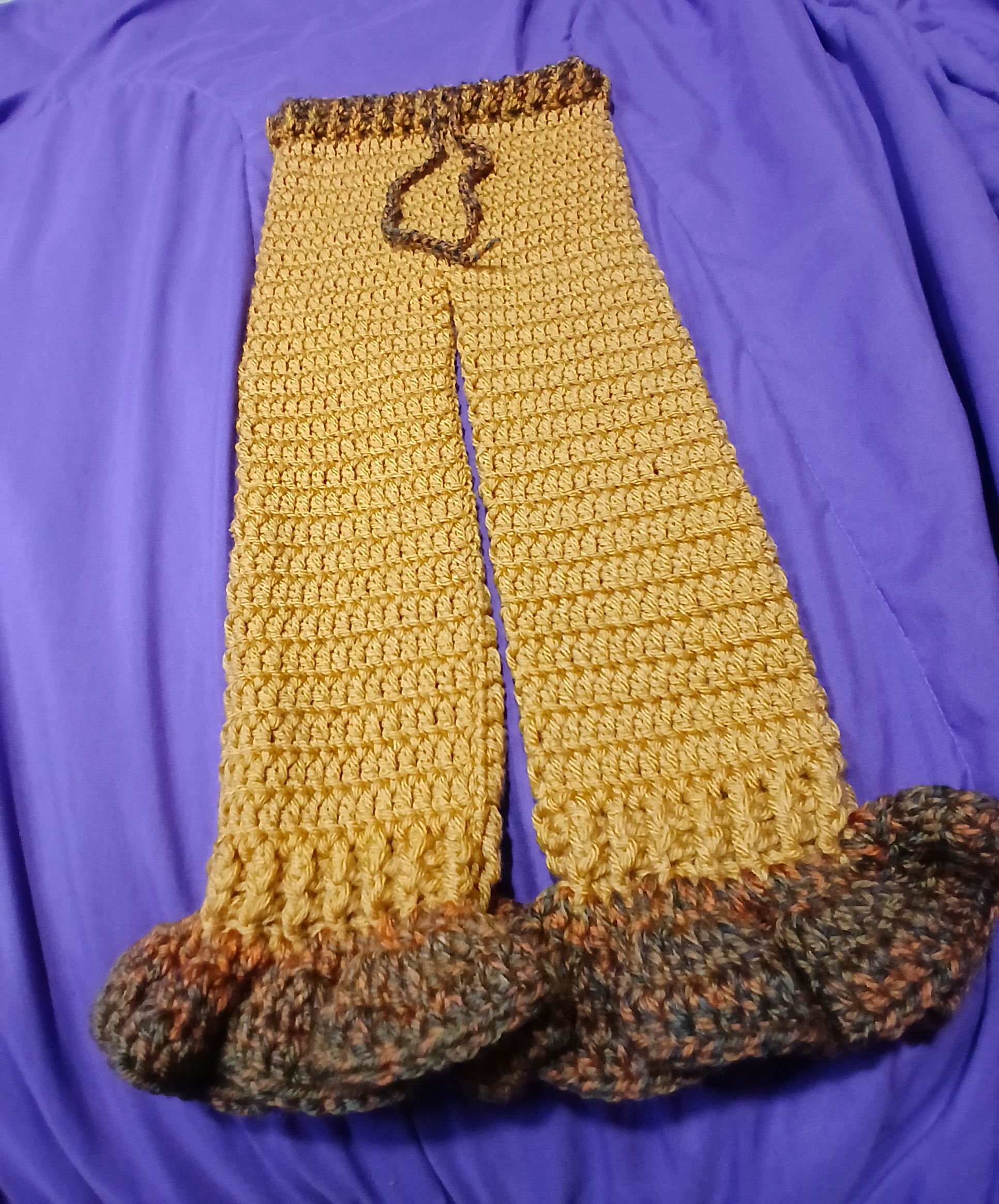 Baby Ruffle Pants & Twisted Headband – Handmade Crochet Set (12–24 Months)