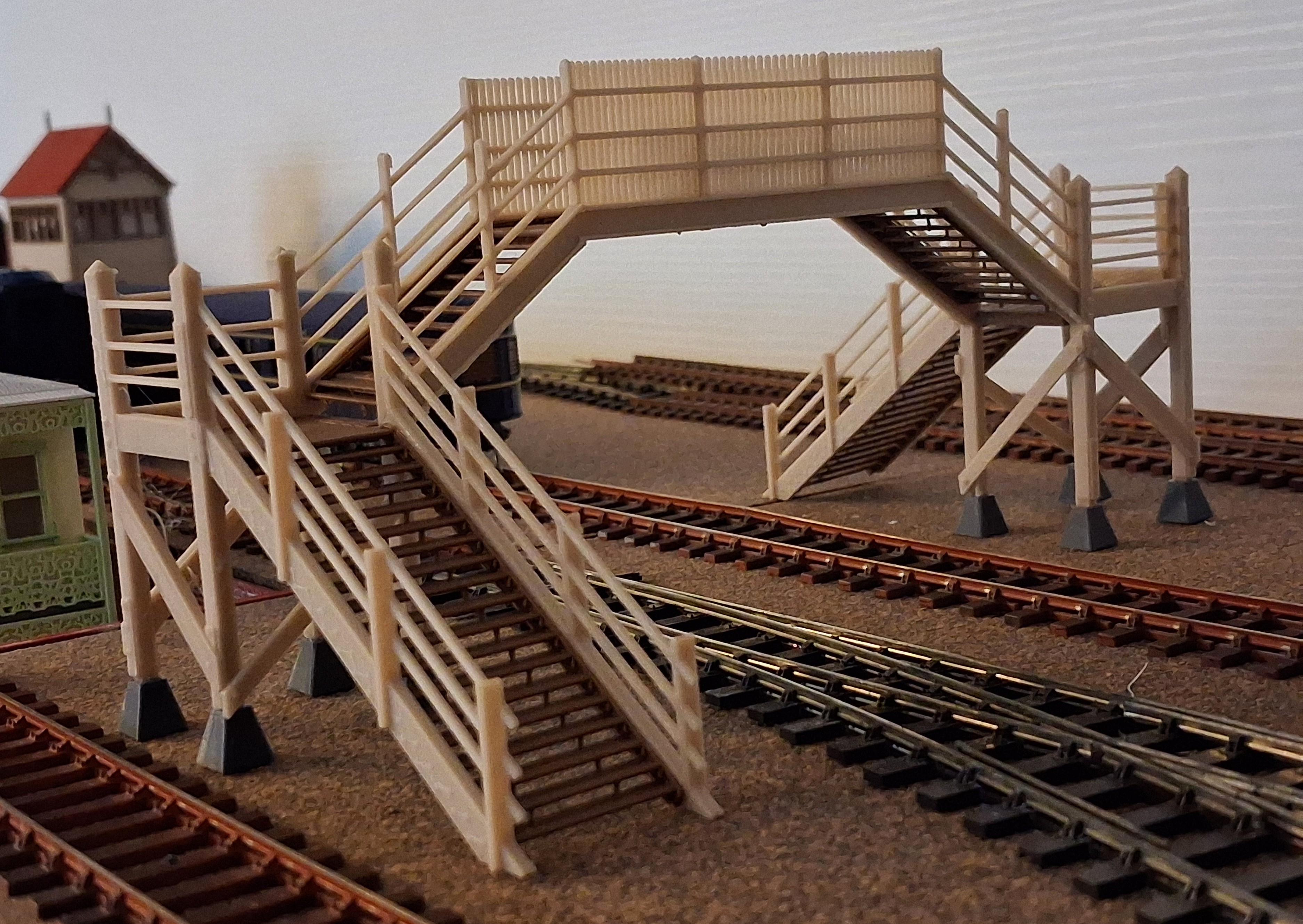 Wooden 'Z' Footbridge kit -  HO scale