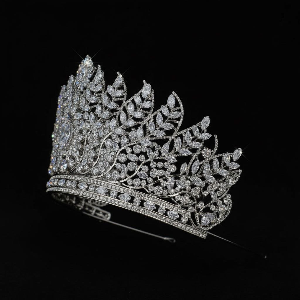 "تاج " الملكة