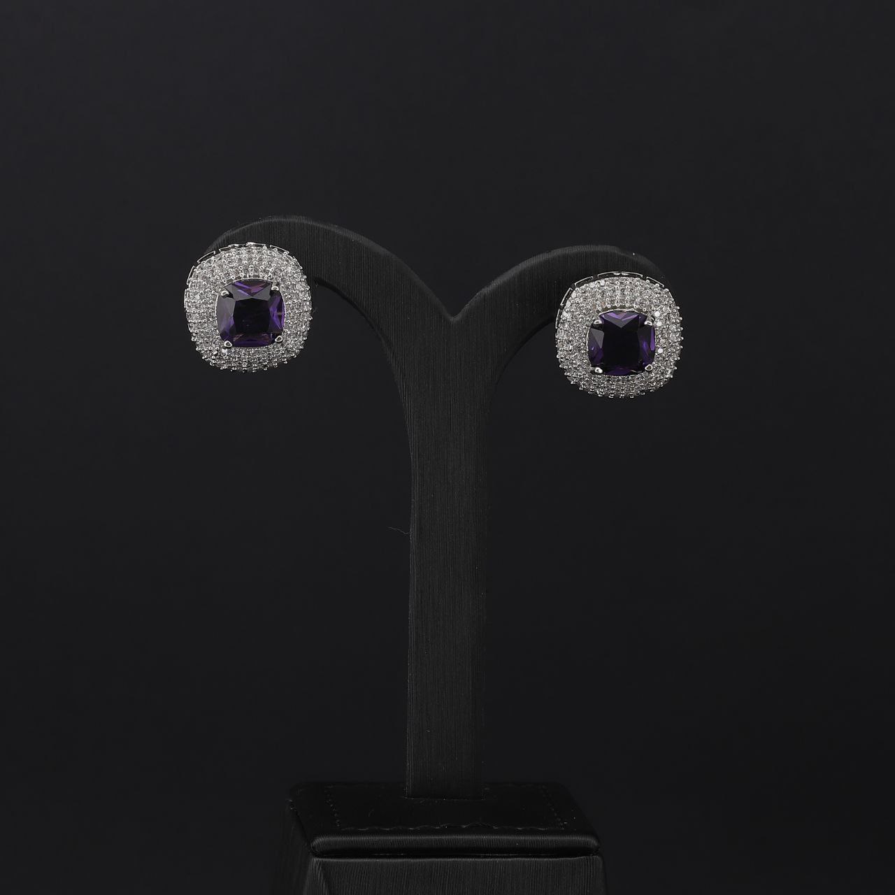 "طقم "الخزامى الملكية