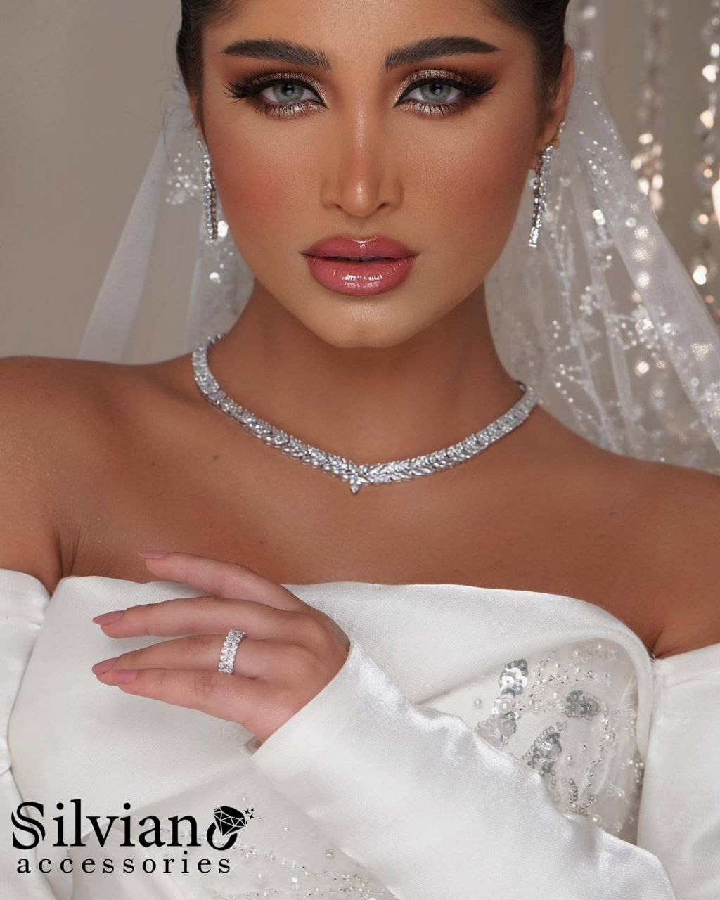 طقم غصن الألماس-The Diamond Twig Set