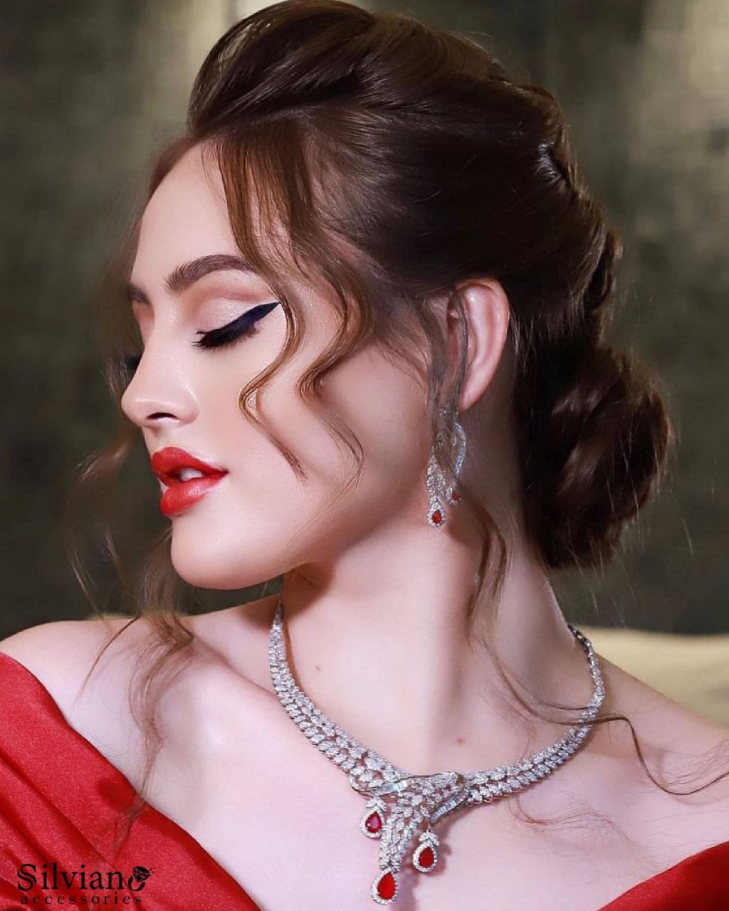 طقم الدره الحمراء 