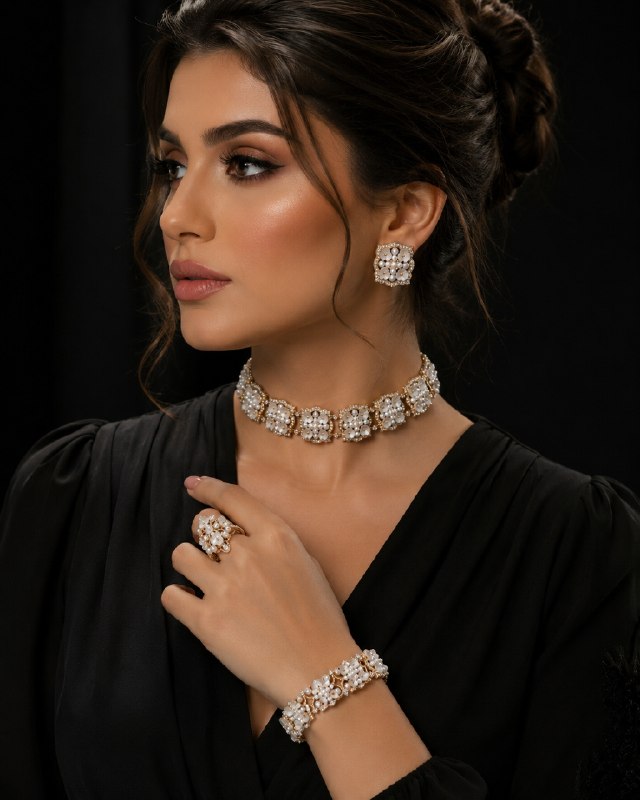 زهور اللؤلؤ | Pearl Blossom Signature