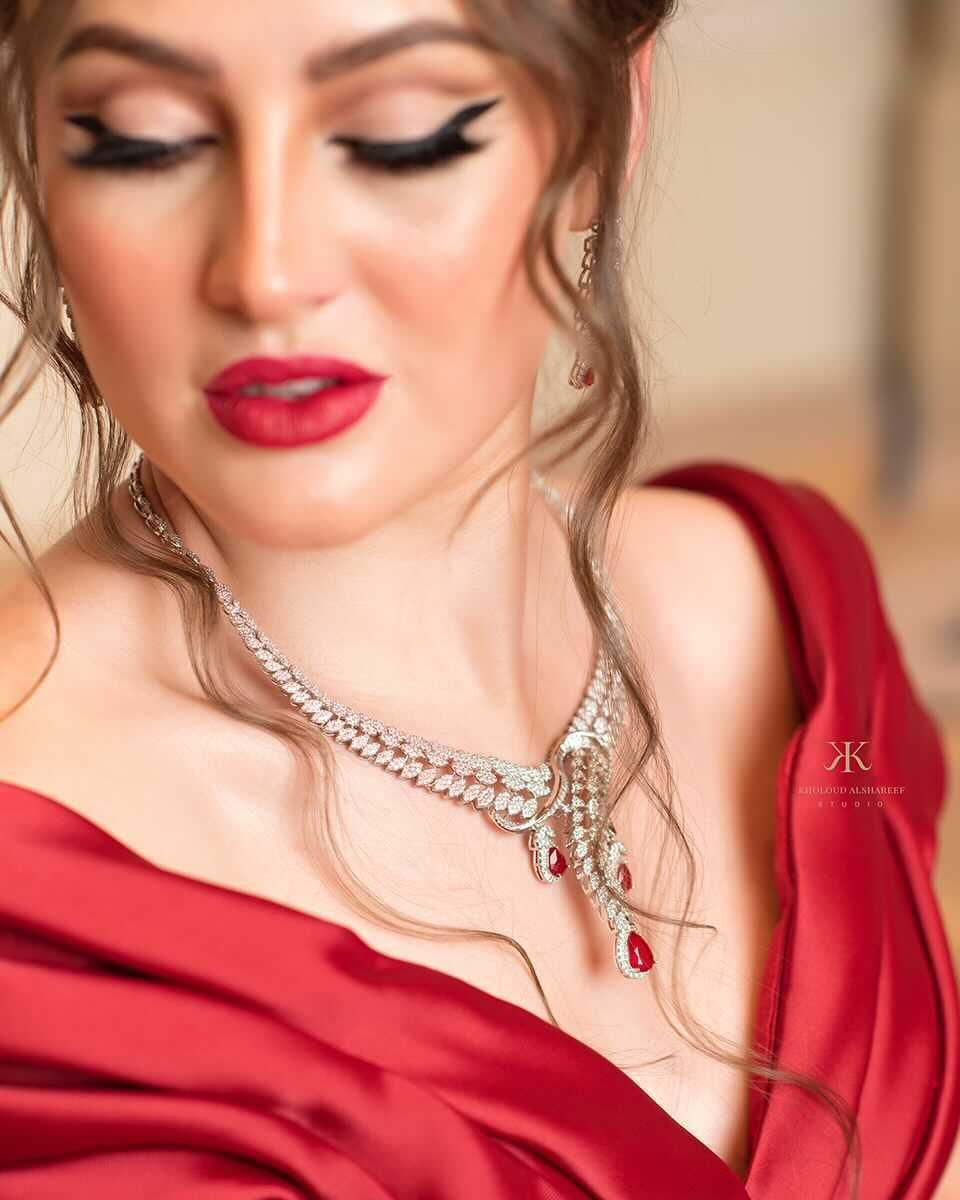 طقم الدره الحمراء 