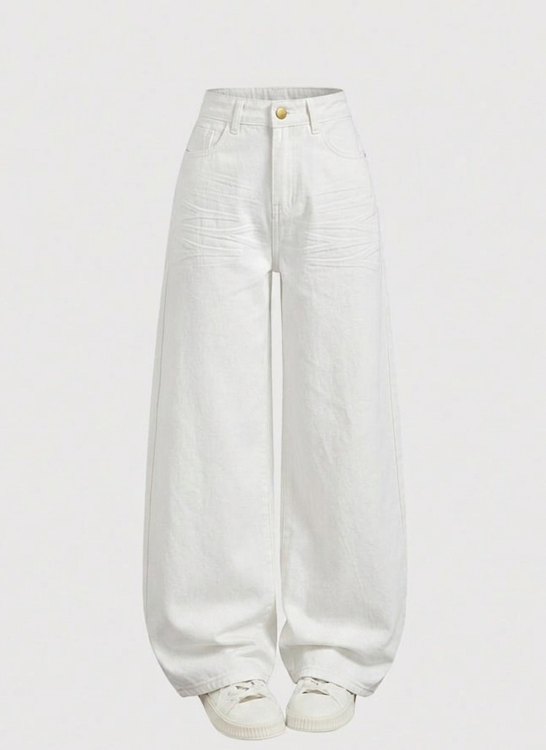 Classic White Oversized Jeans