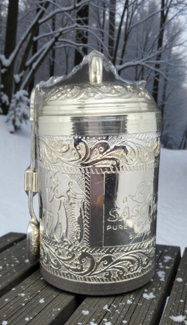 Silver-plated decorative white tea canister - Silver Tips