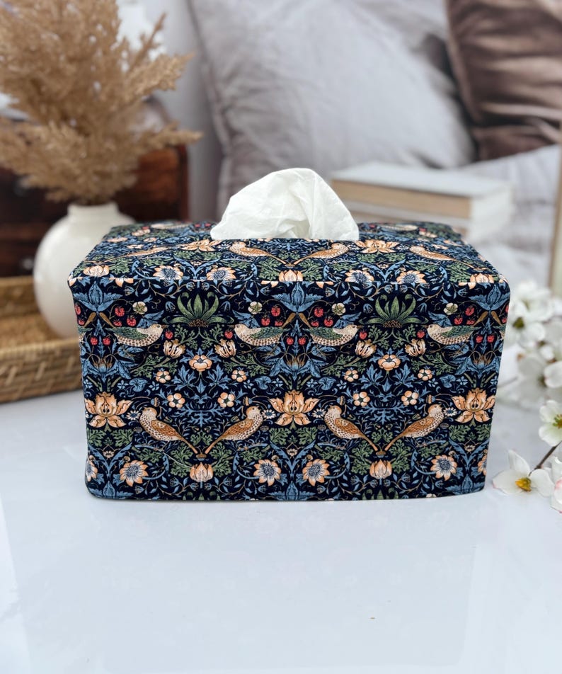 Birds in navy reversible rectangle tissue box cover