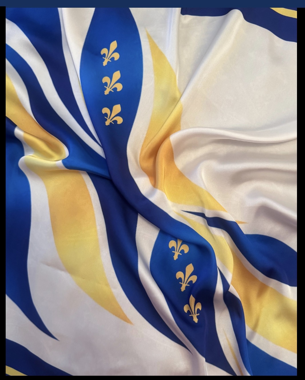 Heritage Scarf - Royal Lily