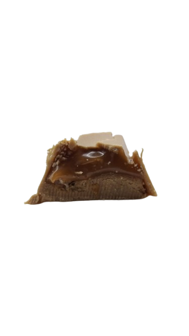 Turrón lingote de cacahuete y caramelo salado
