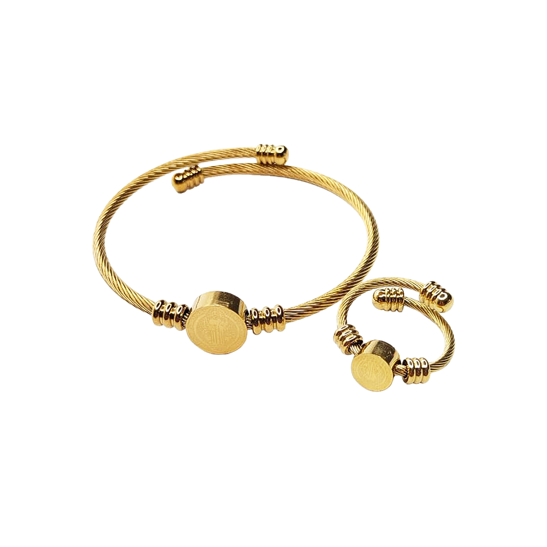 Gelang dan Cincin St. Benedict
