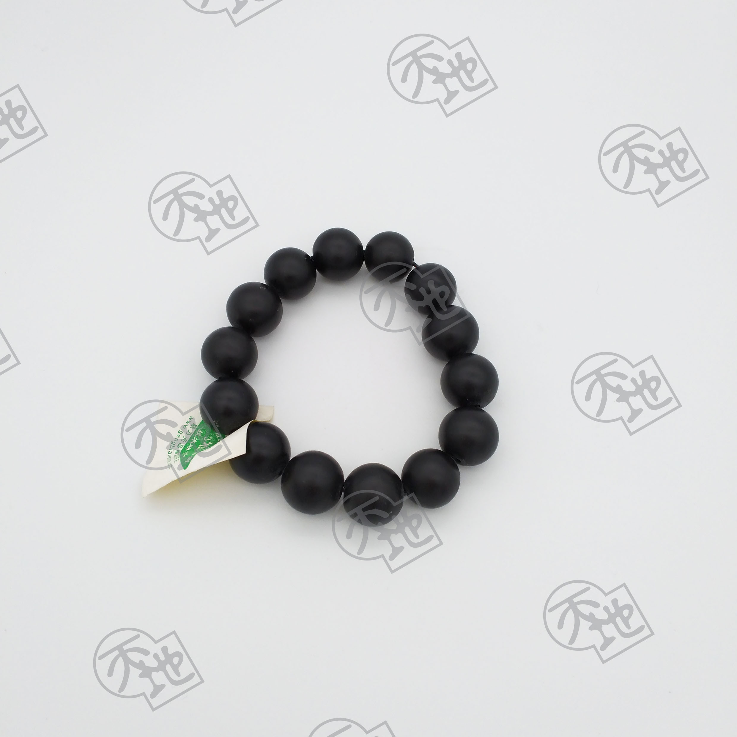 (105) 14珠大珠砭石手串