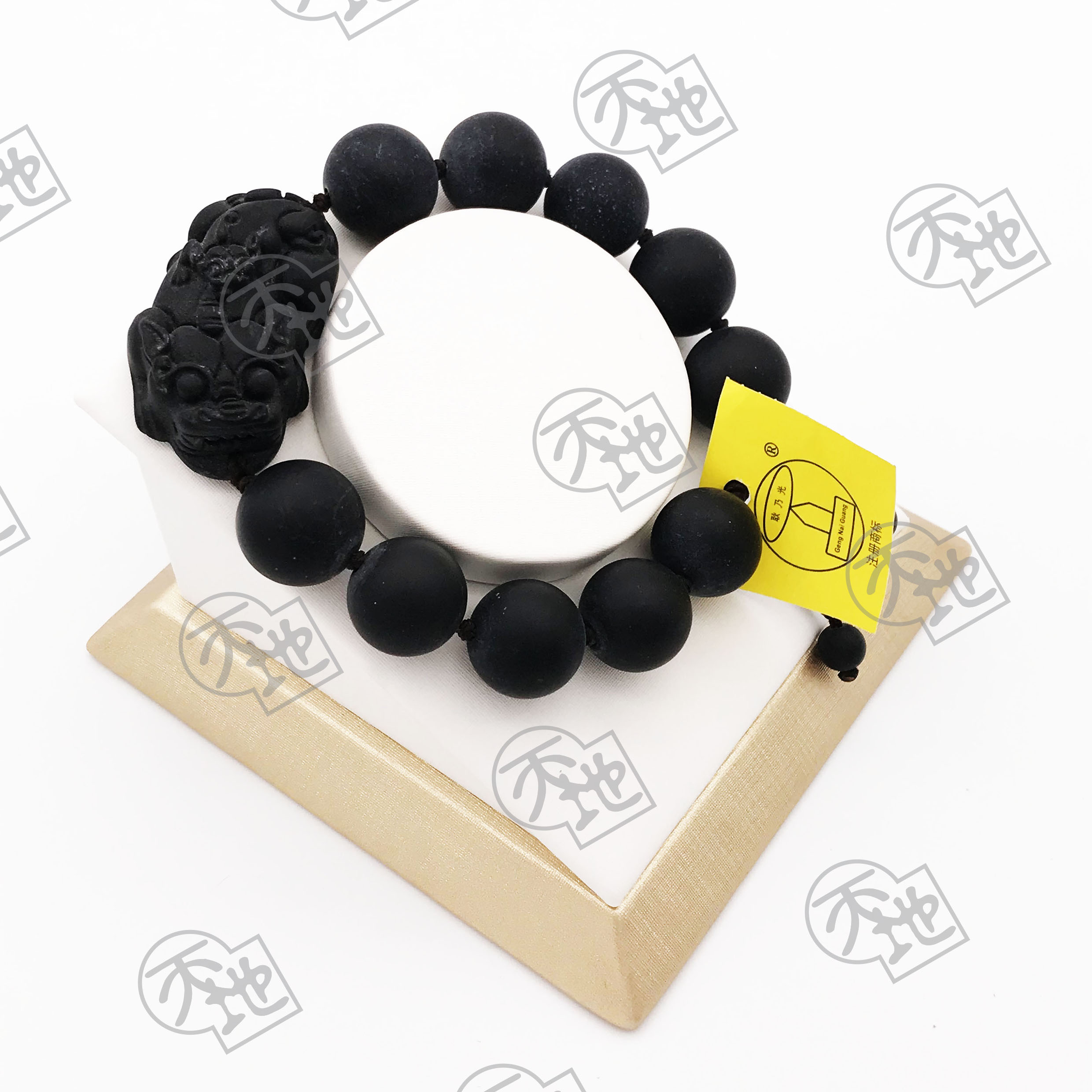 (876) 招財貔貅手串