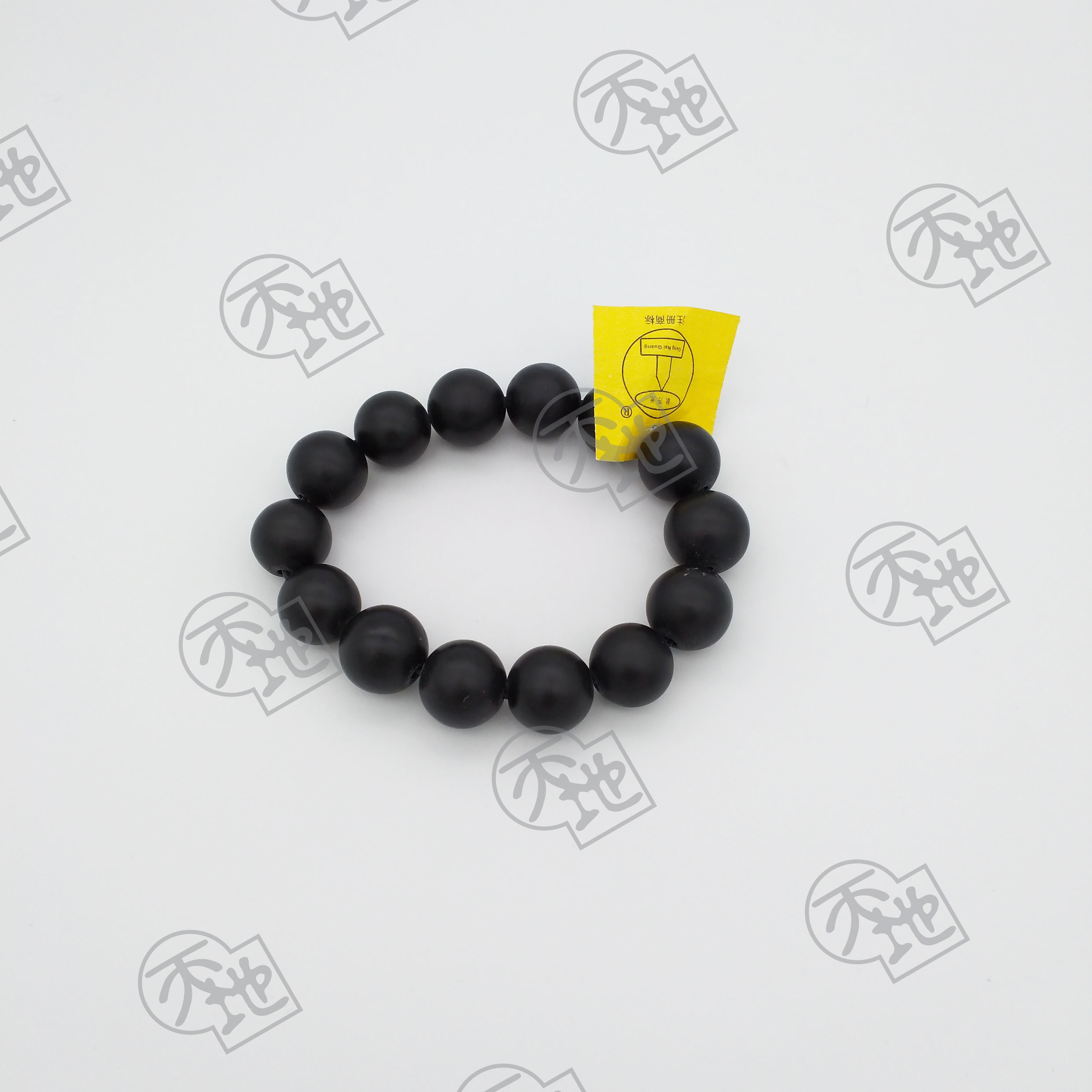 (105) 14珠大珠砭石手串