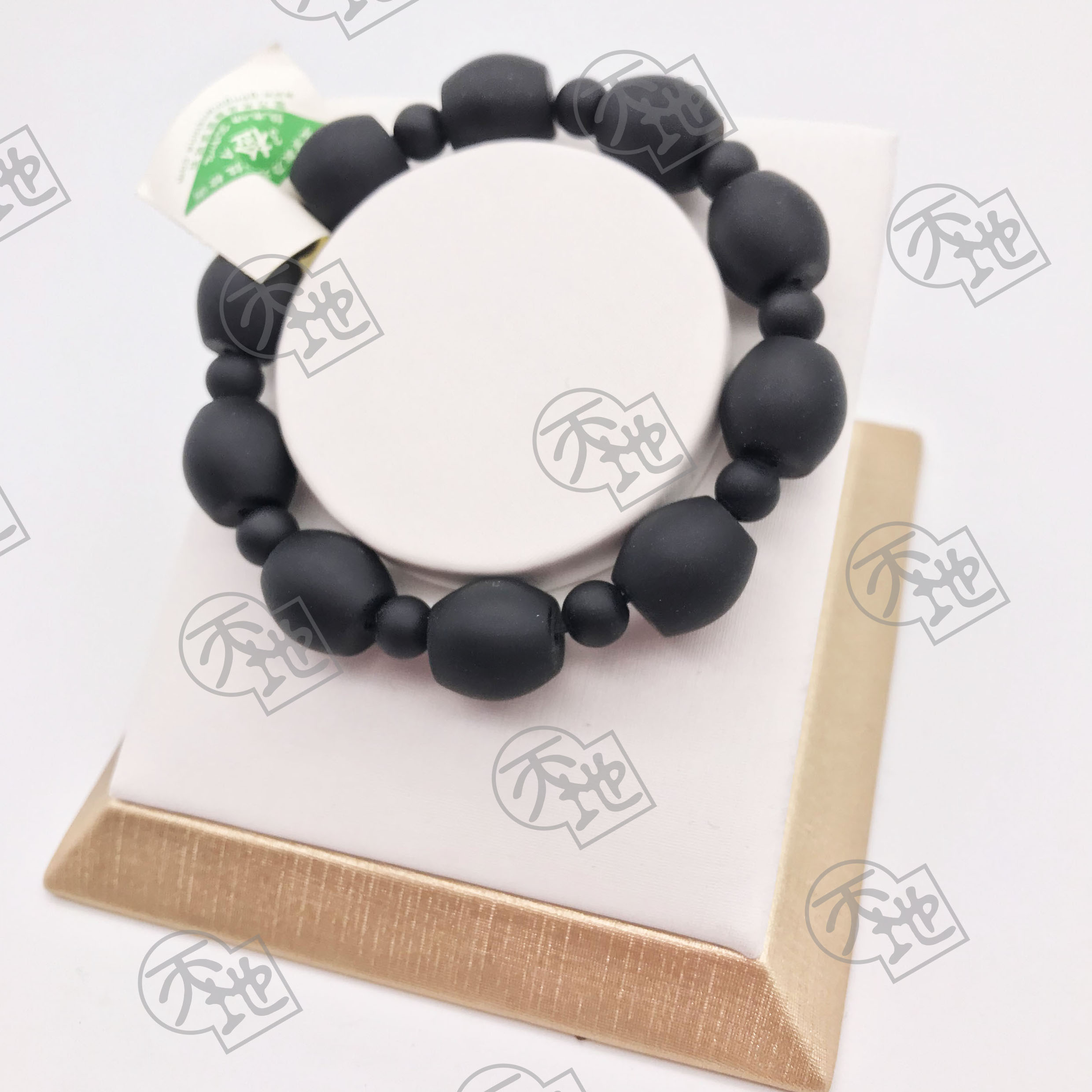 (816A) 女用桶珠手串