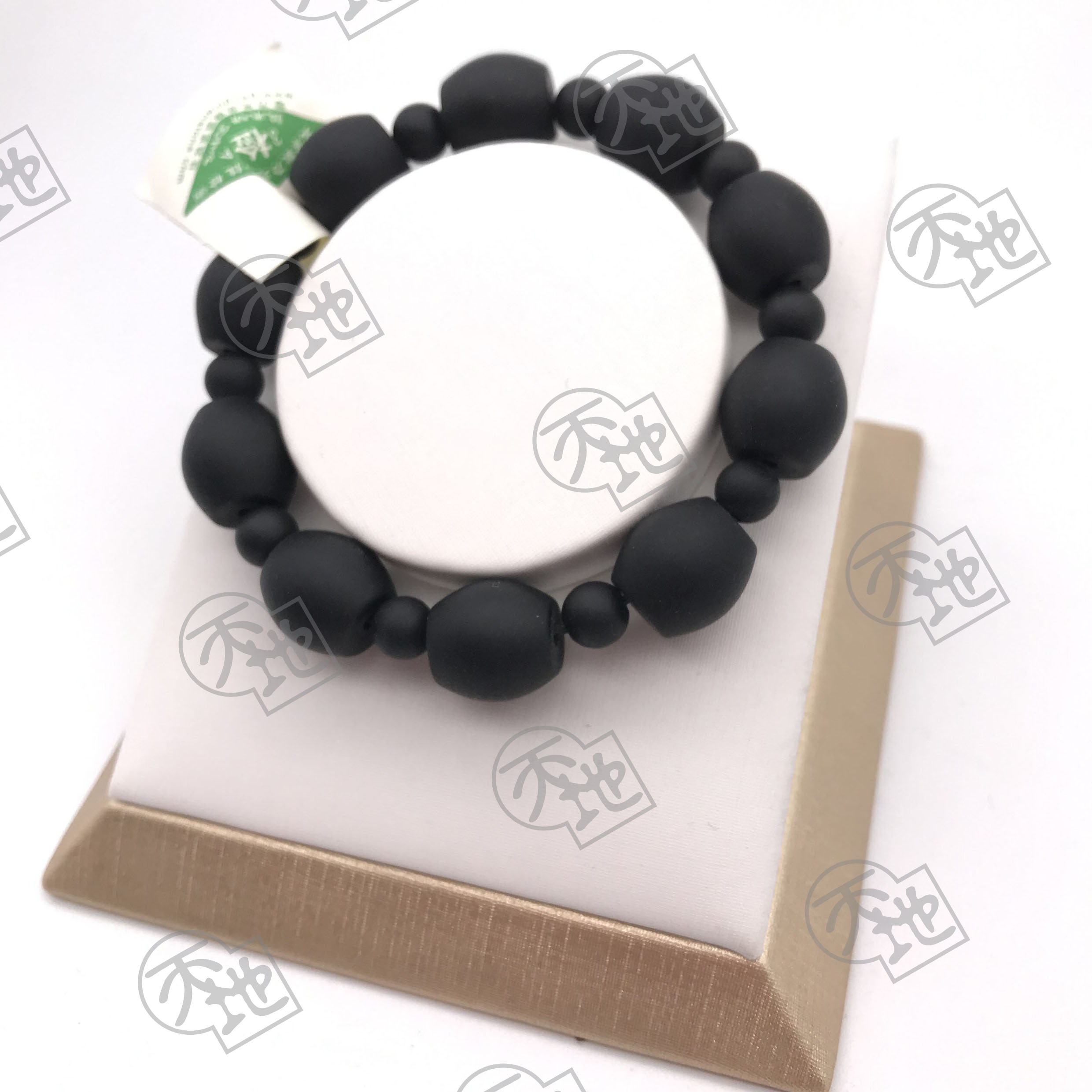 (816A) 女用桶珠手串