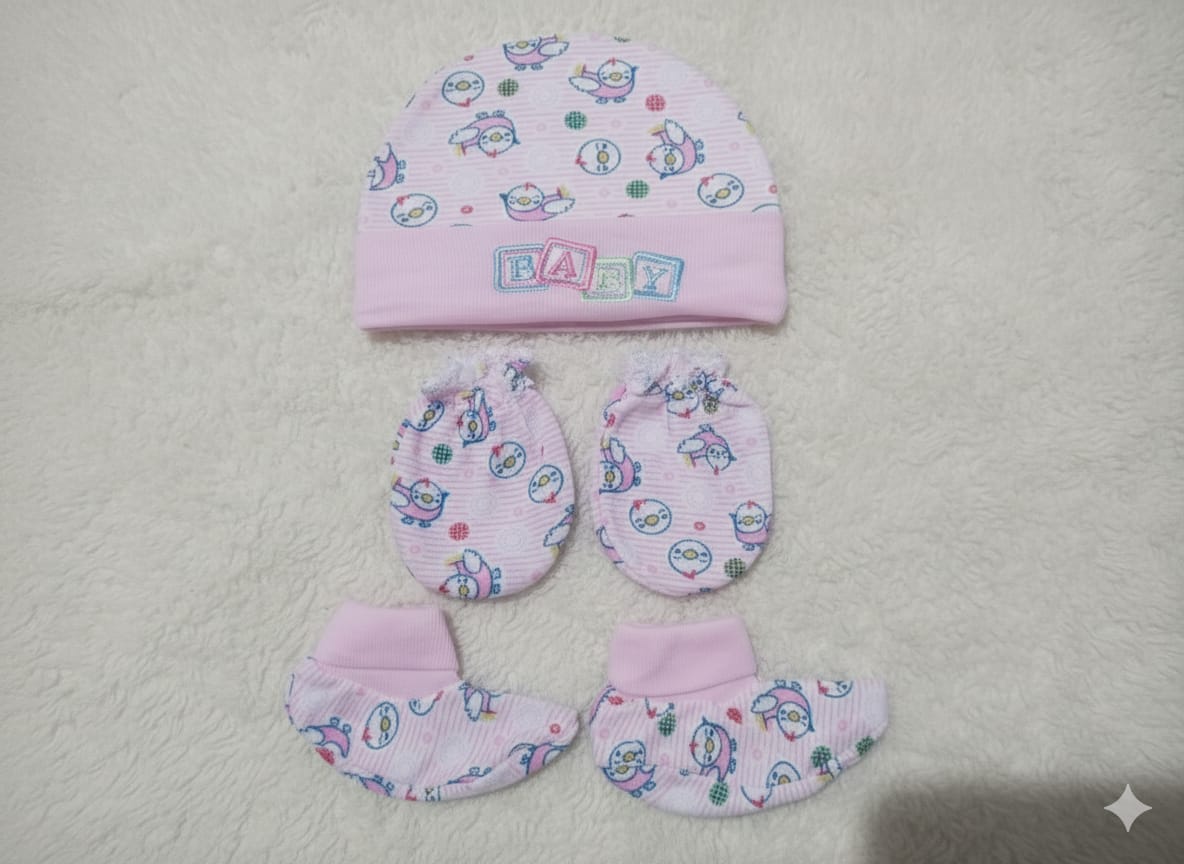 Baby Hat and Gloves Set
