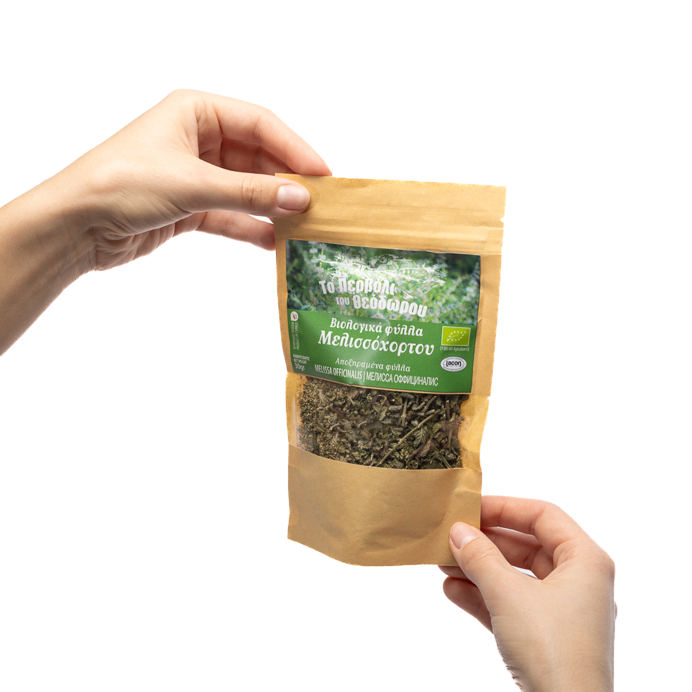 Džiovinti melisų lapai