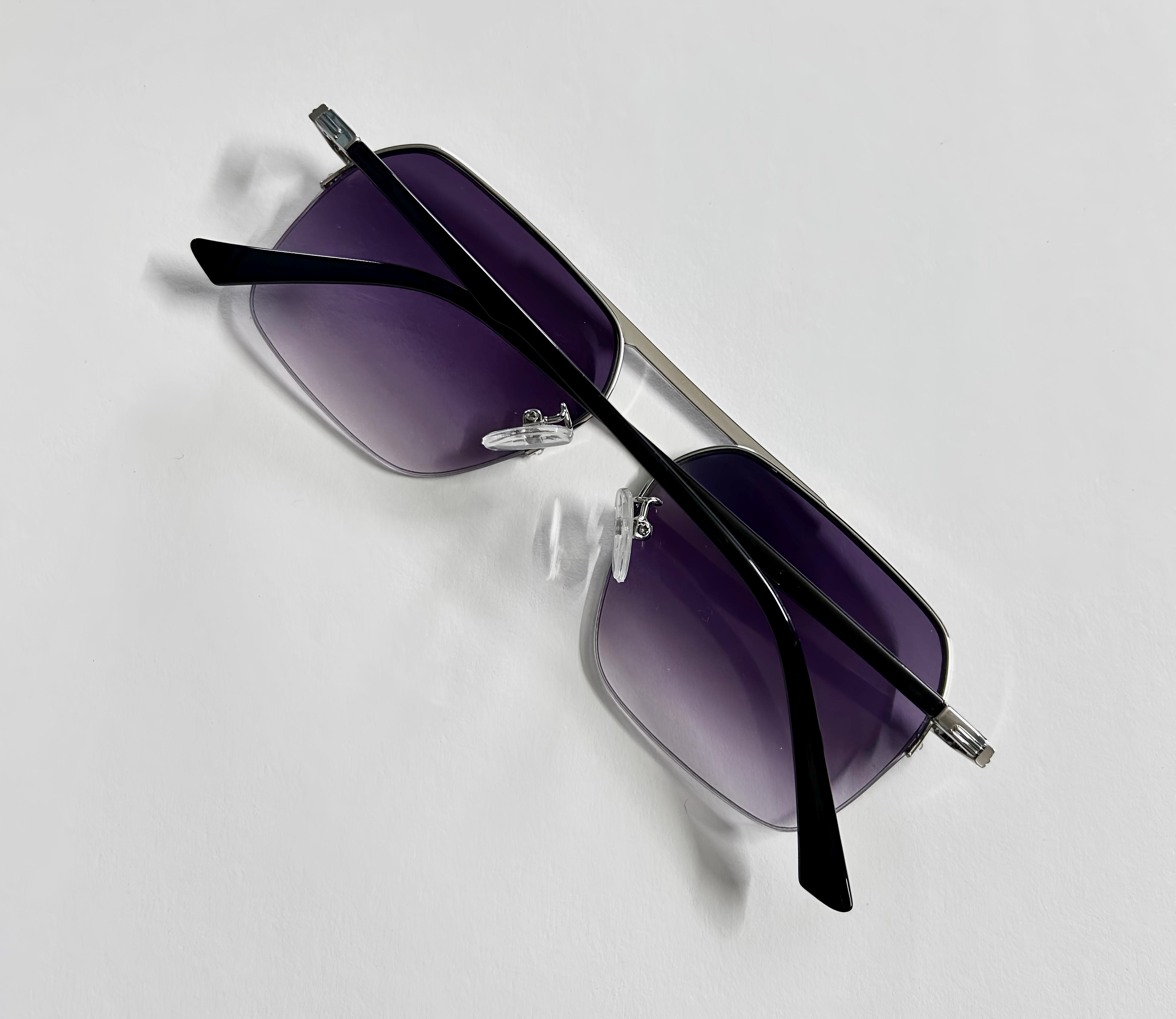 Semi-rimless Geometric Navigator