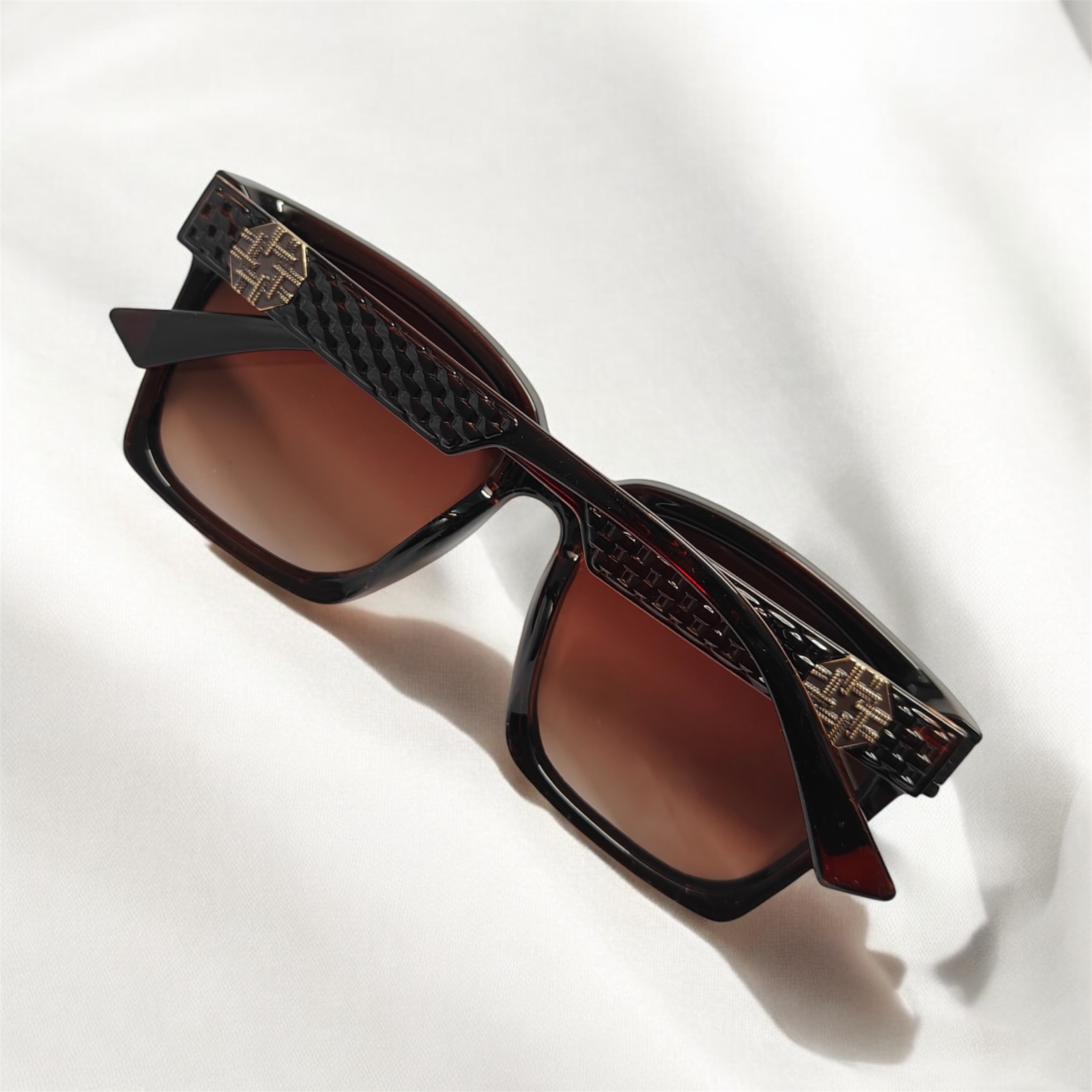 Stylish Oversized Brown Sunglasses