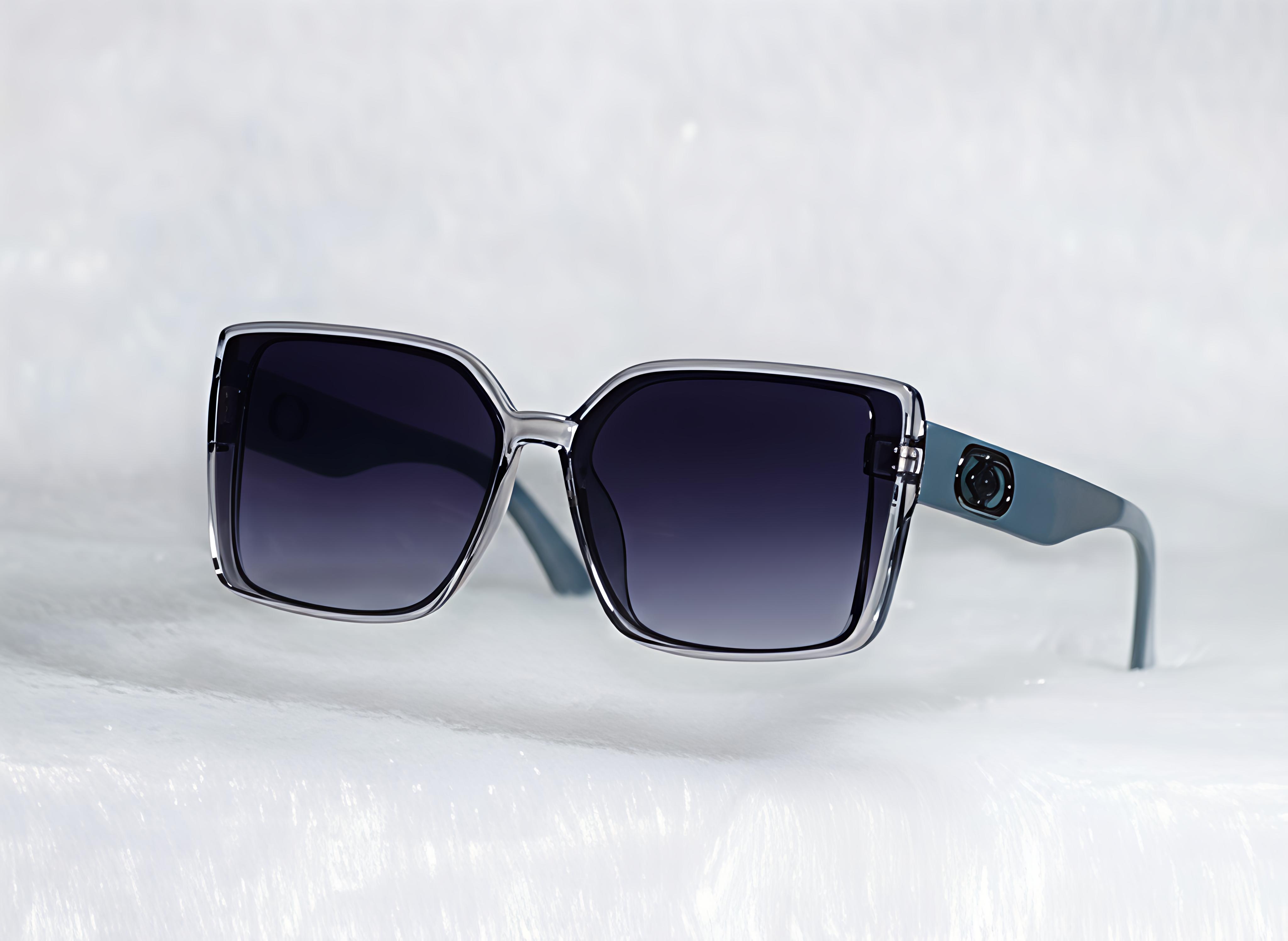 Stylish Dark Grey Oversized Sunglasses