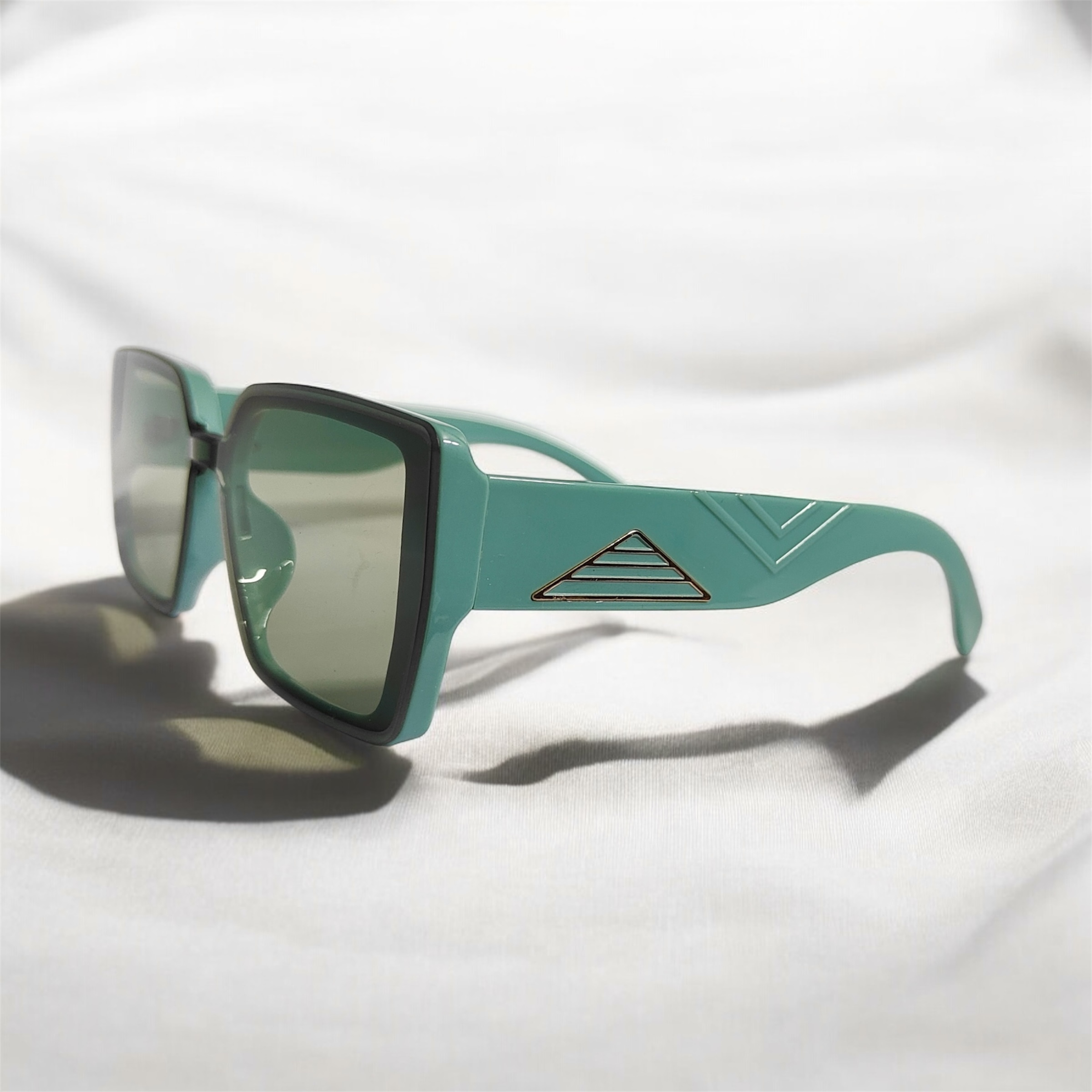 Rectangular turquoise Sunglasses
