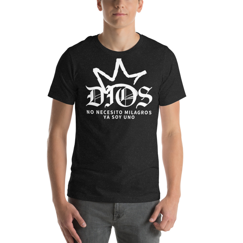 DIOS – NO NECESITO MILAGROS YA SOY UNO | Camiseta negra unisex premium