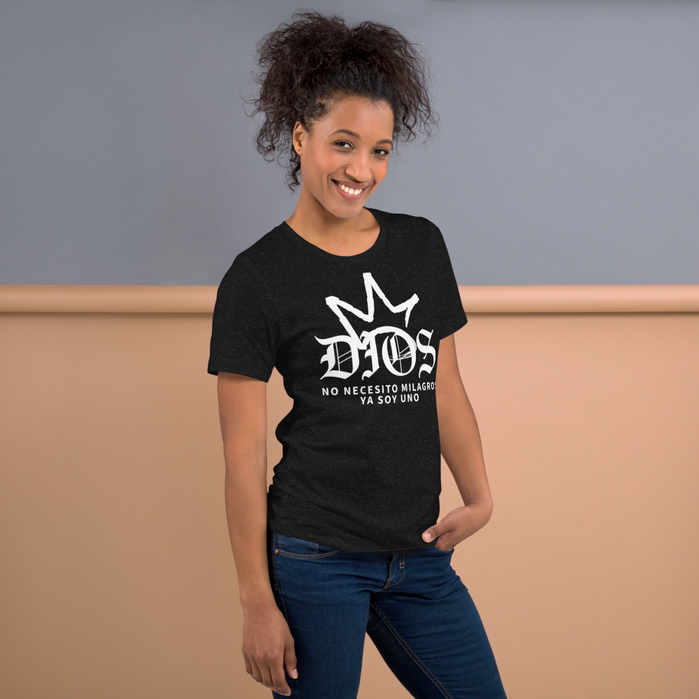DIOS – NO NECESITO MILAGROS YA SOY UNO | Camiseta negra unisex premium