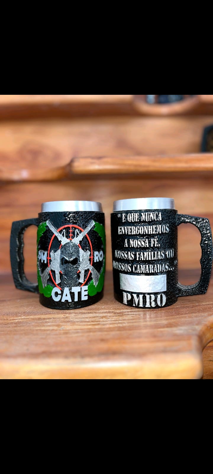 Caneca 3D em resina  CATE PMRO 