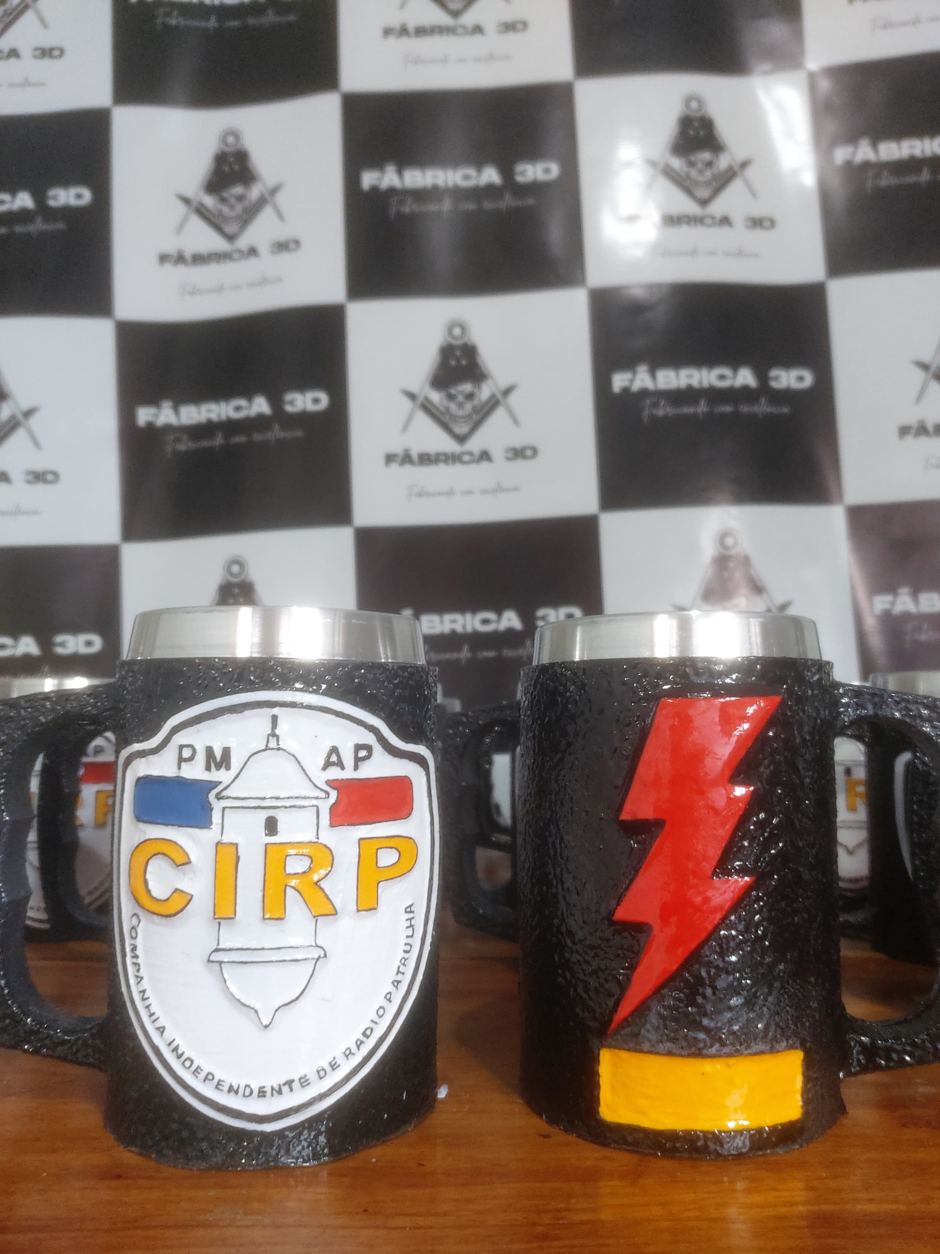 Caneca 3D em resina CIRP PM AP