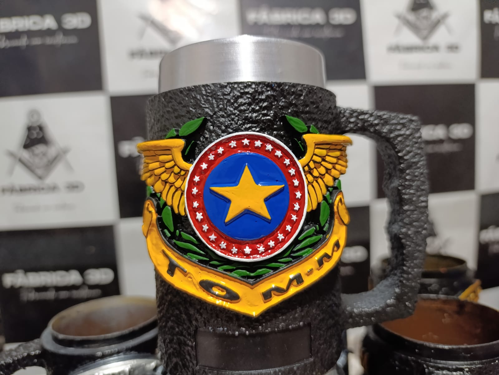 CANECA 3D  TOM   450ML 