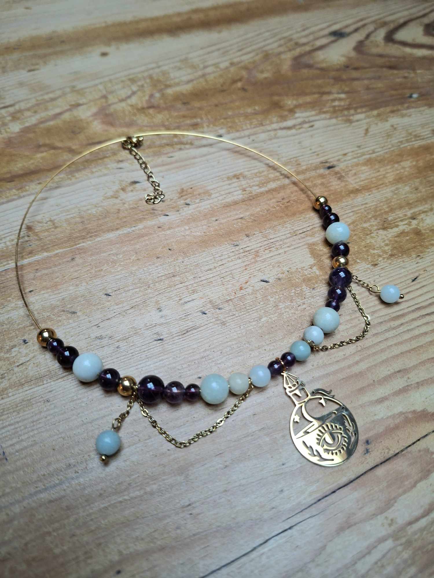 Collier déesse "Potion magique"