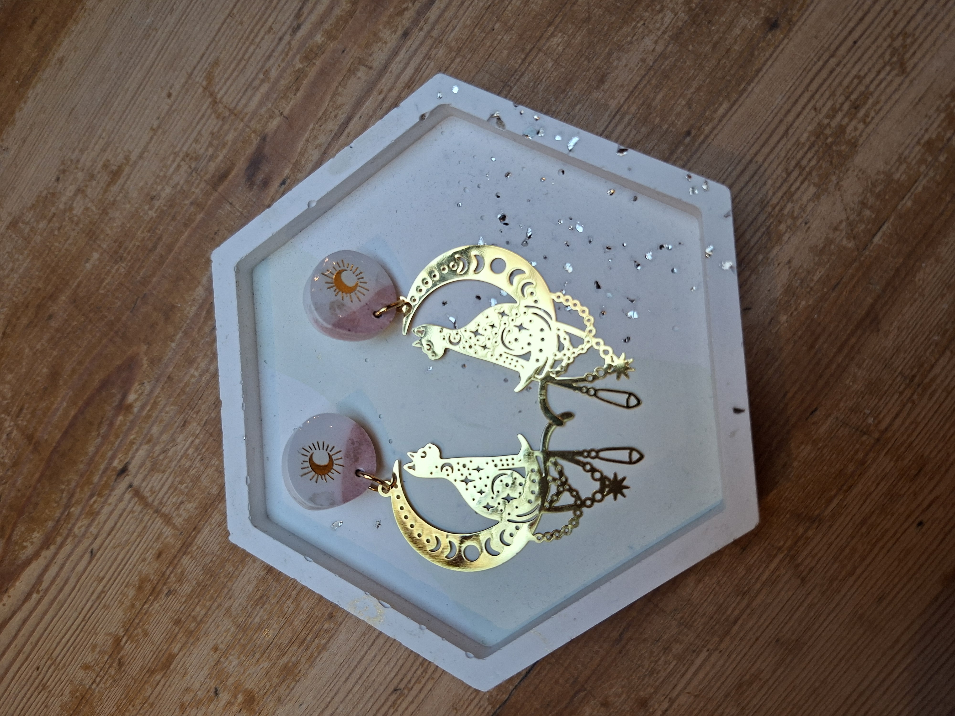 Boucles «chat mystique»