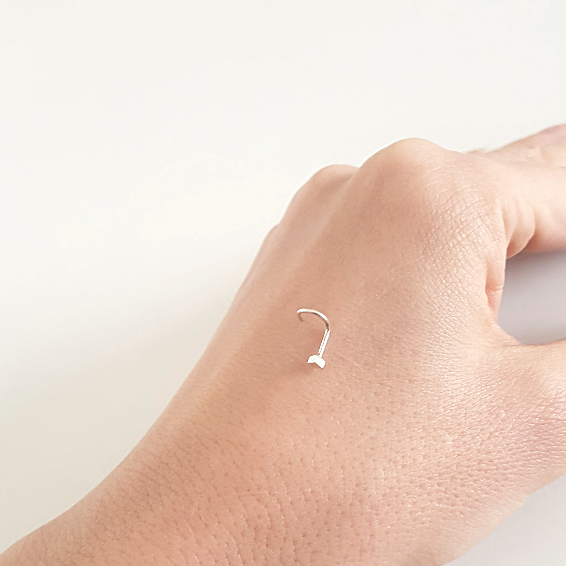 Screw Hook Nose Stud | Silver