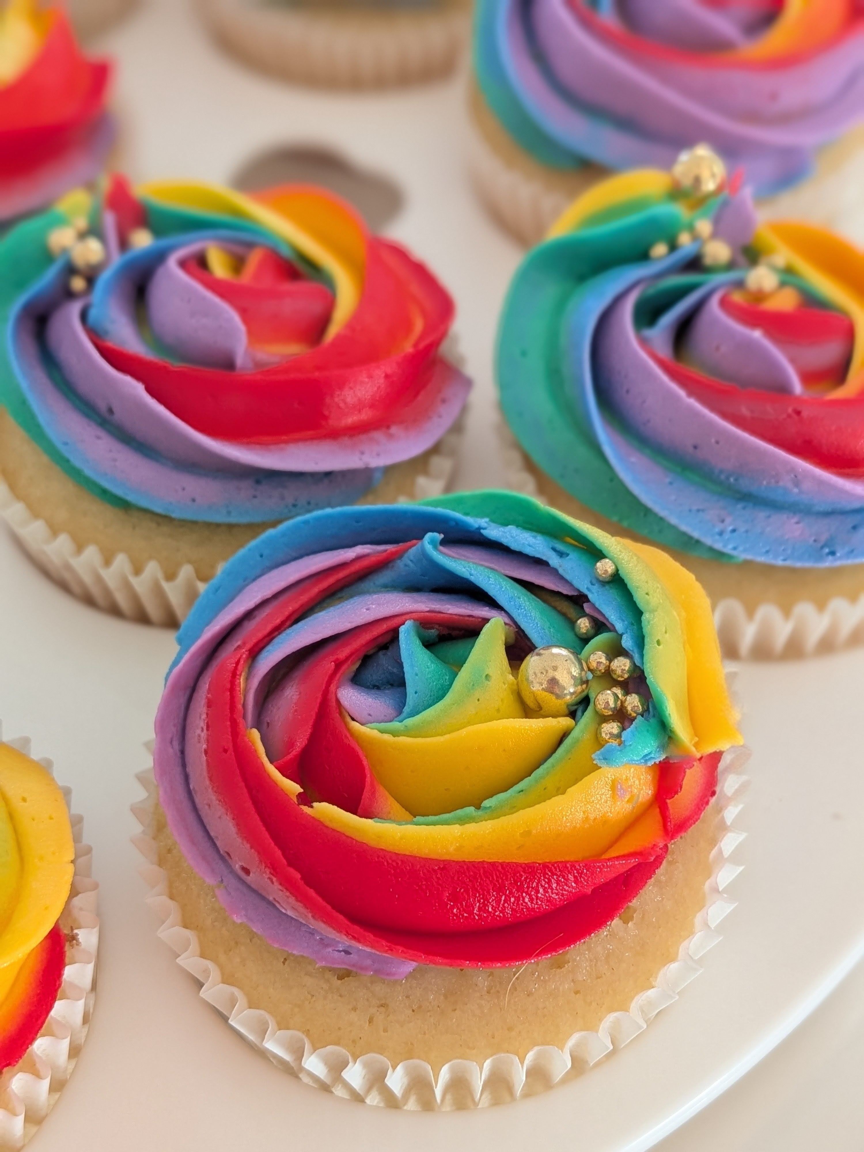 Custom Theme Cupcakes