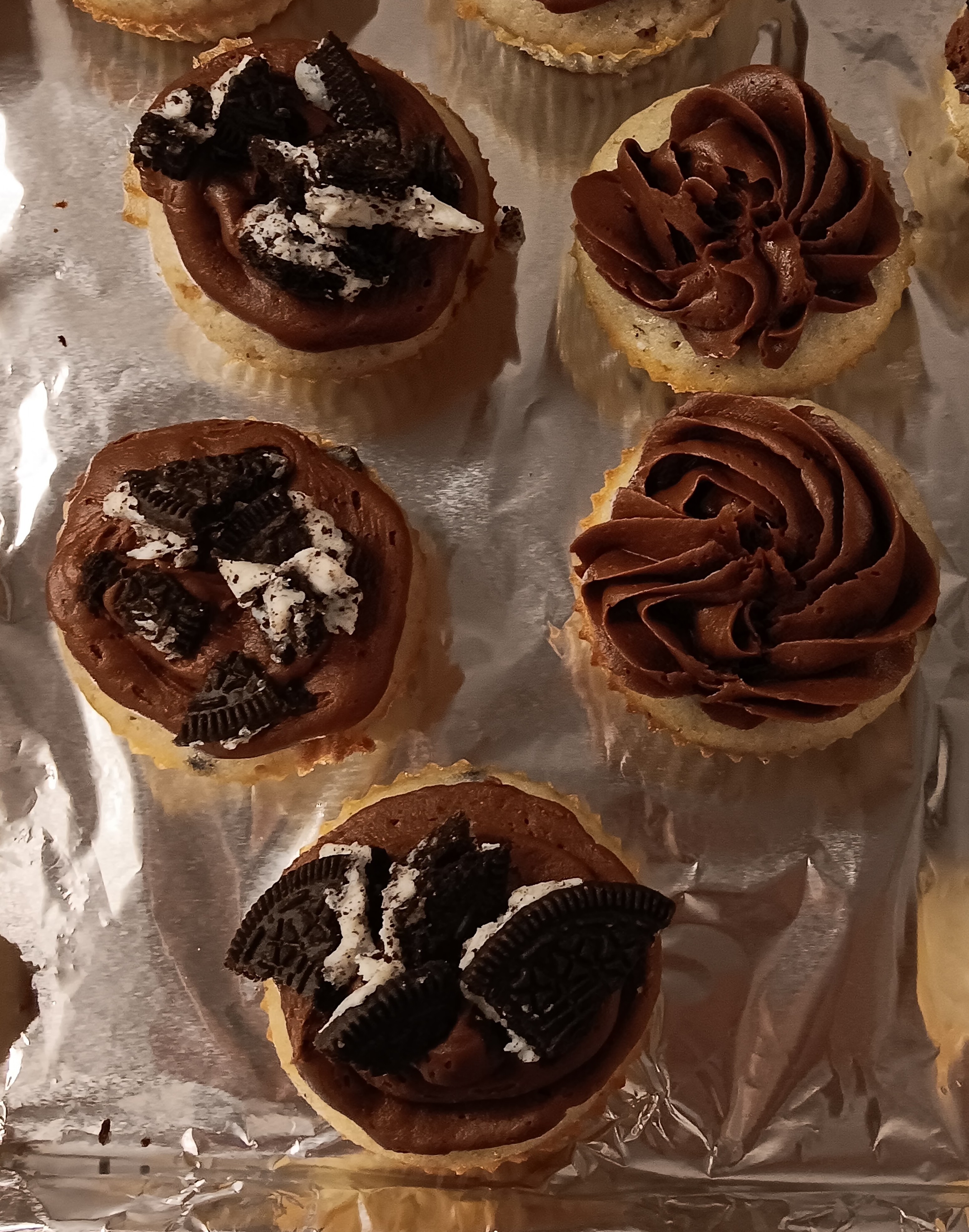 Custom Cupcakes - simple design