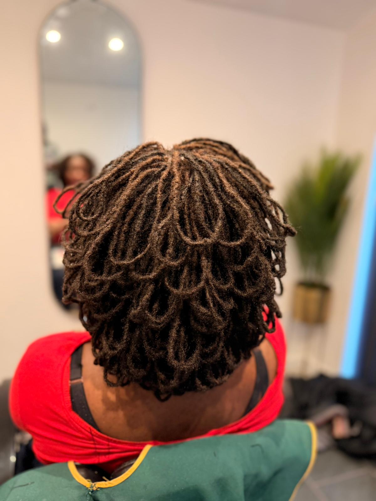 Loc MaintenanceTraditional Retwist (Crochet Method)
