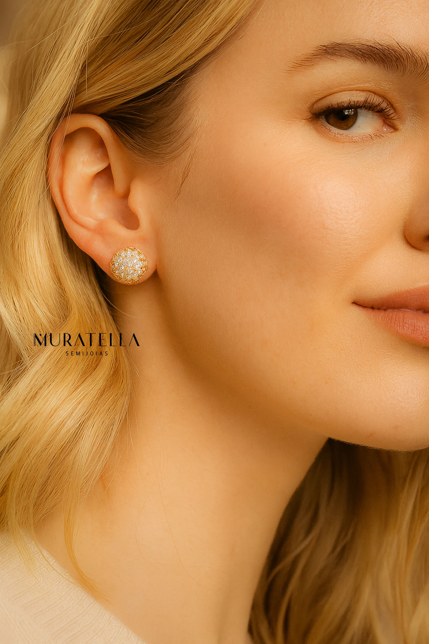 Brinco de Zircônias Cravejadas