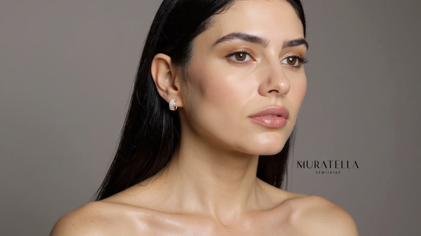 Argola Cravejada com Zircônias